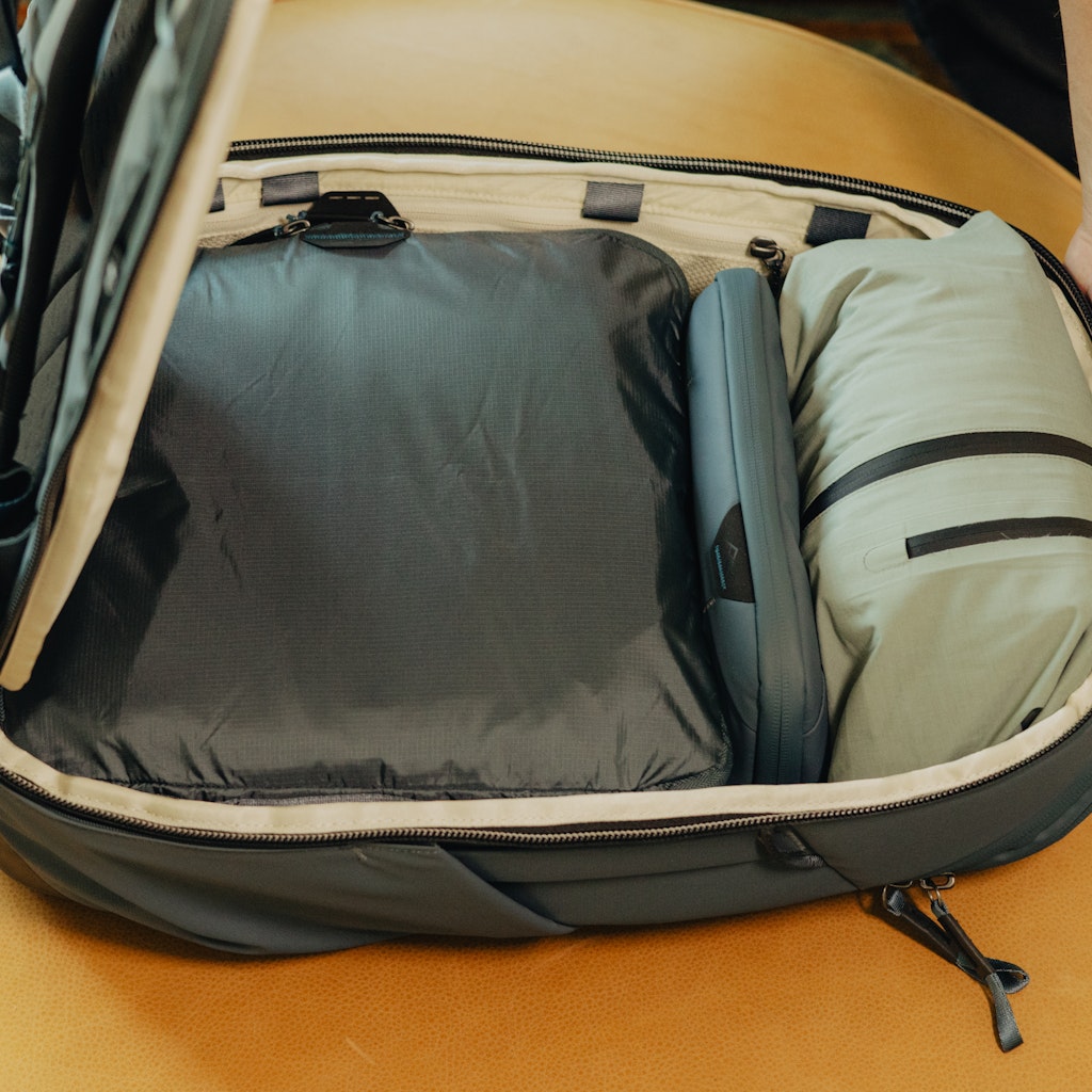 Peak Design Travel Backpack 30L in Ocean — interior view 2