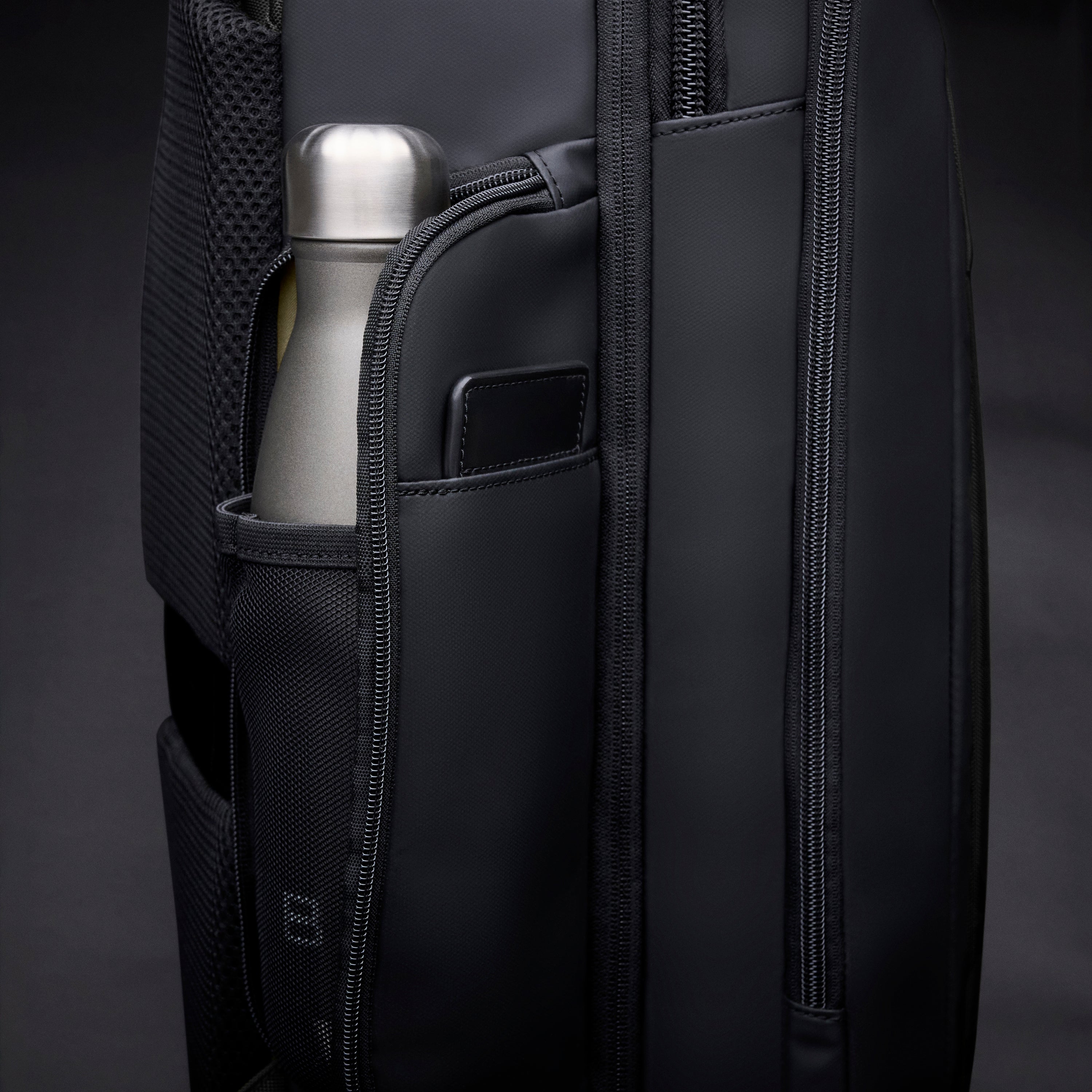 Briggs & Riley ZDX Medium Convertible Backpack Duffle in Black — detail view 6 # color_Black