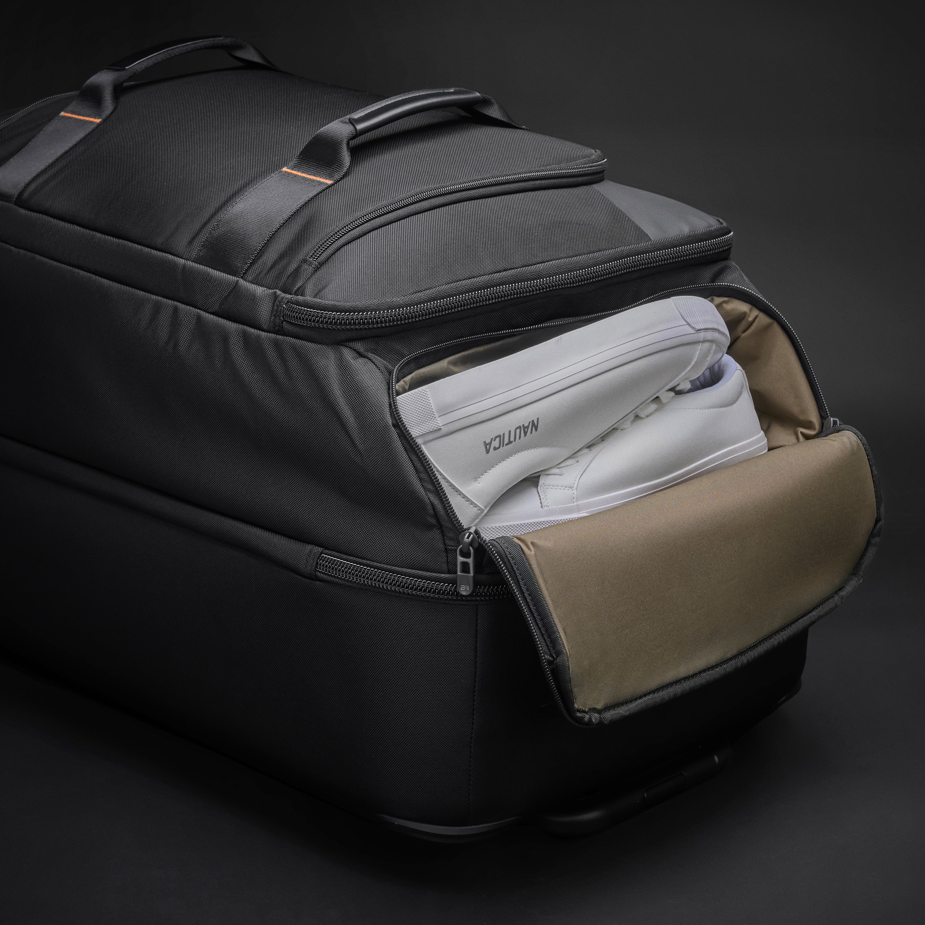 Briggs & Riley ZDX Medium 2-Wheel Duffle in Black — interior view 8 # color_Black