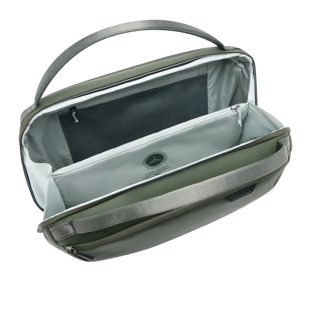 Peak Design Travel Weekender 25L - Sage back