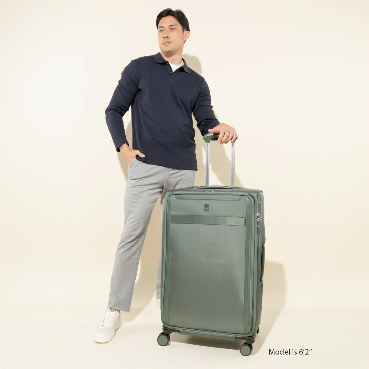 Travelpro VersaPack+ Large Check-In Spinner, view 5