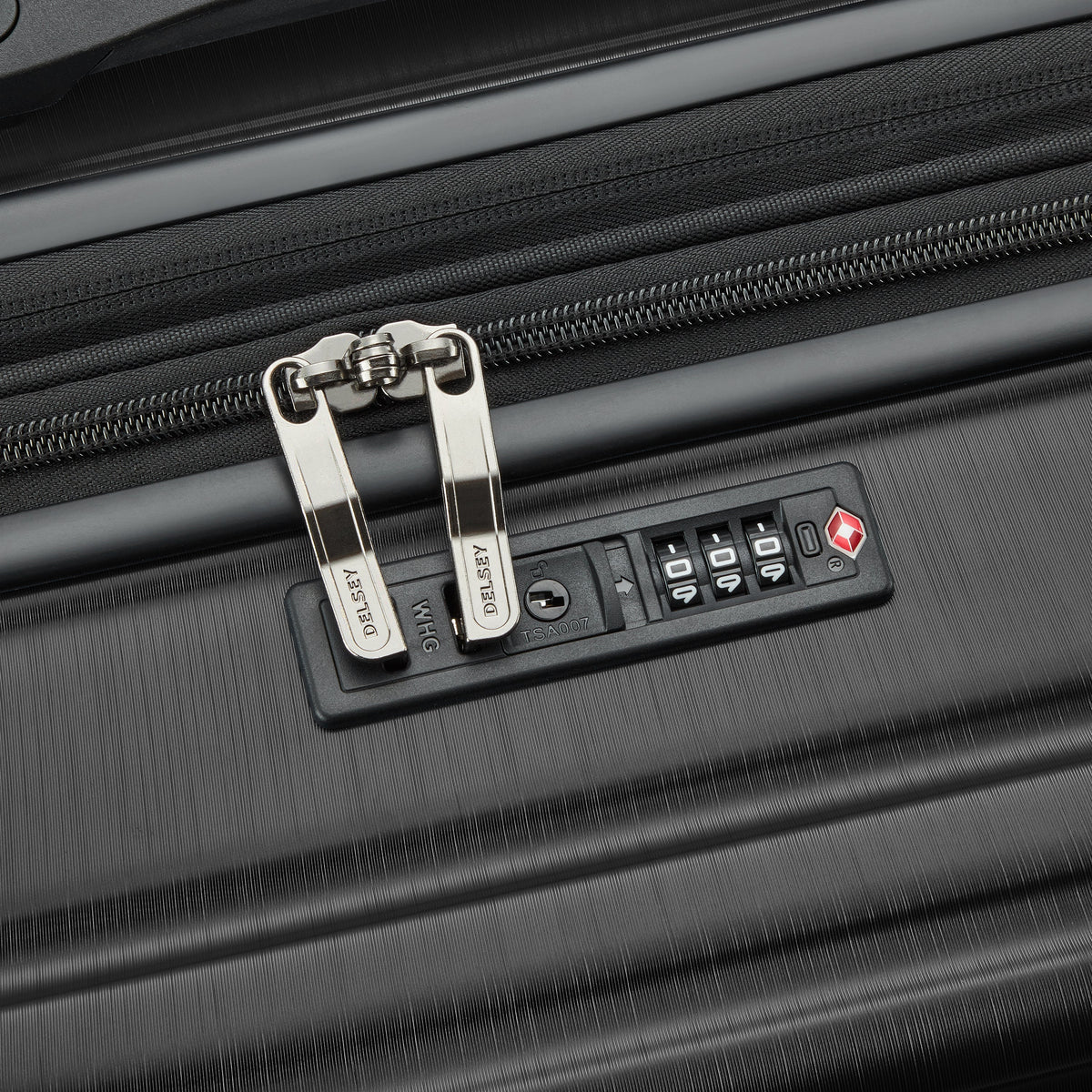 Delsey Cosmique Large Expandable Spinner in Black — detail view