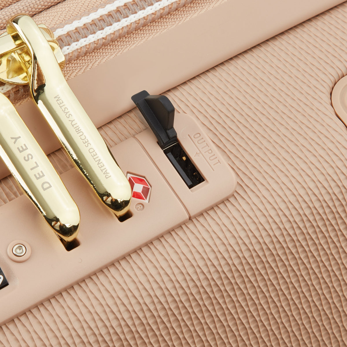 Delsey Chatelet Air 2.0 23-Inch Carry-On Spinner in Limited Edition Beige Rose — detail view 6