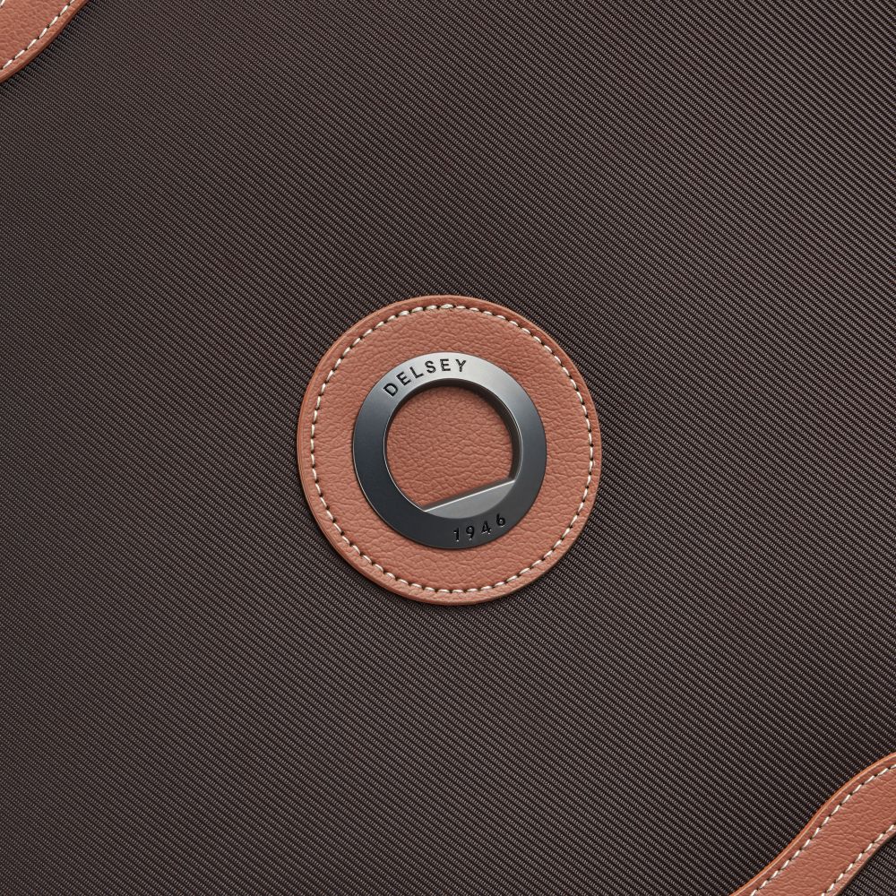Delsey Chatelet Air 2.0 Softside Medium Expandable Spinner in Brown — detail view 5