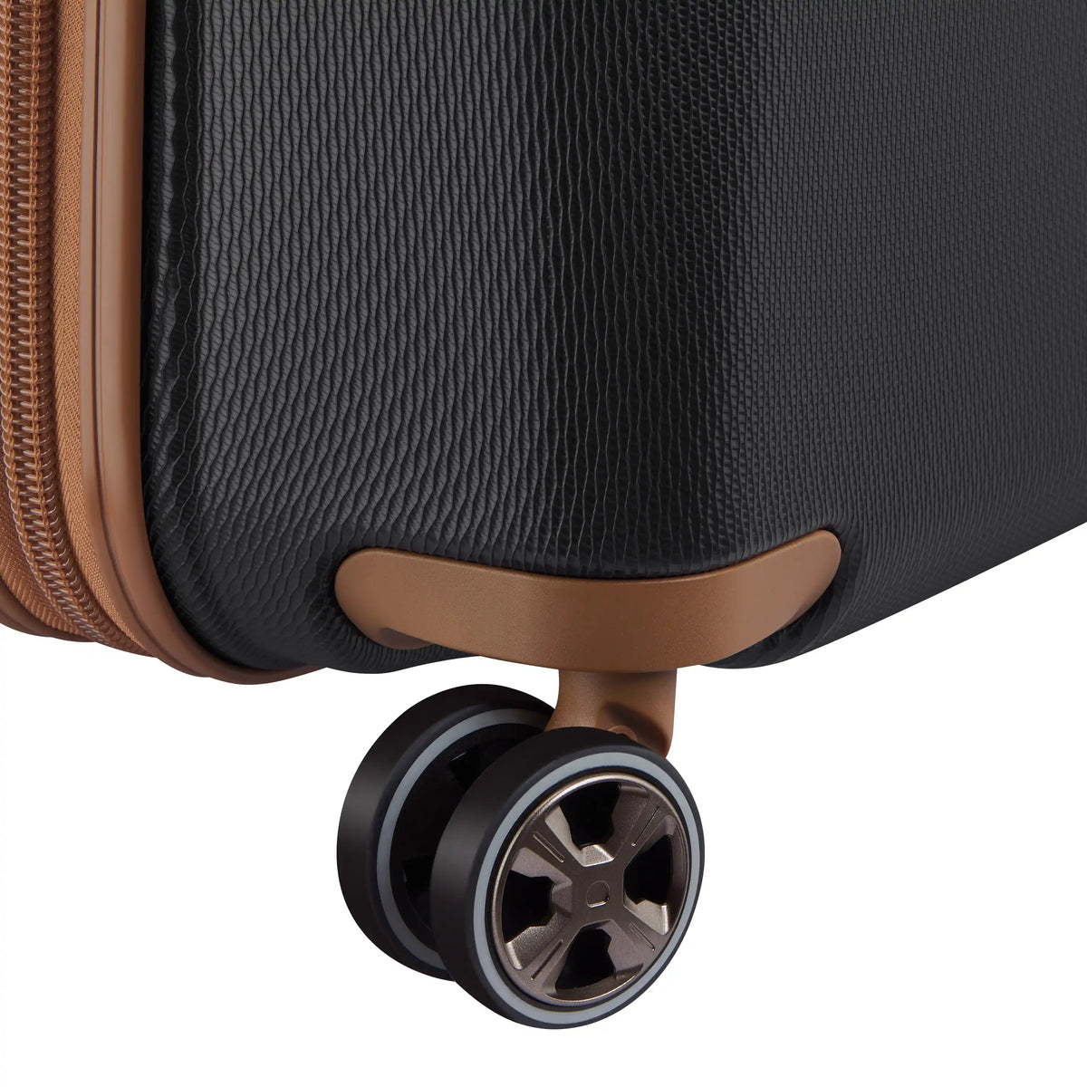 Delsey Flanerie SE Medium Spinner in Black/Brown — detail view 3 # color_Black/Brown