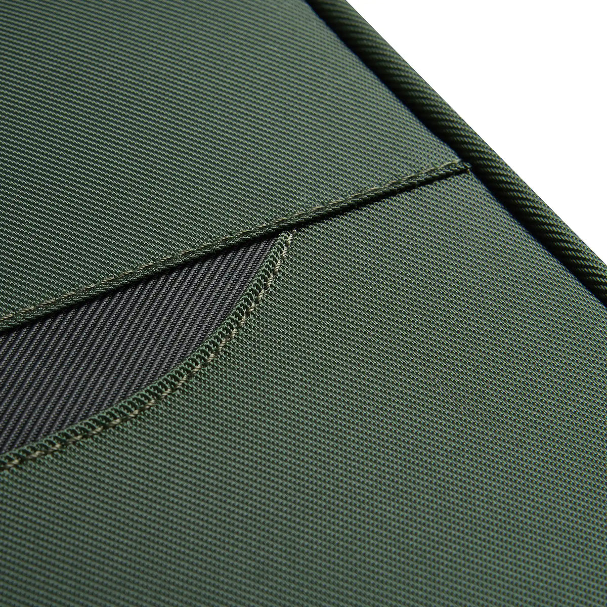 Delsey Sky Max 2.0 Large Expandable Spinner in Green — detail view 4 # color_Green
