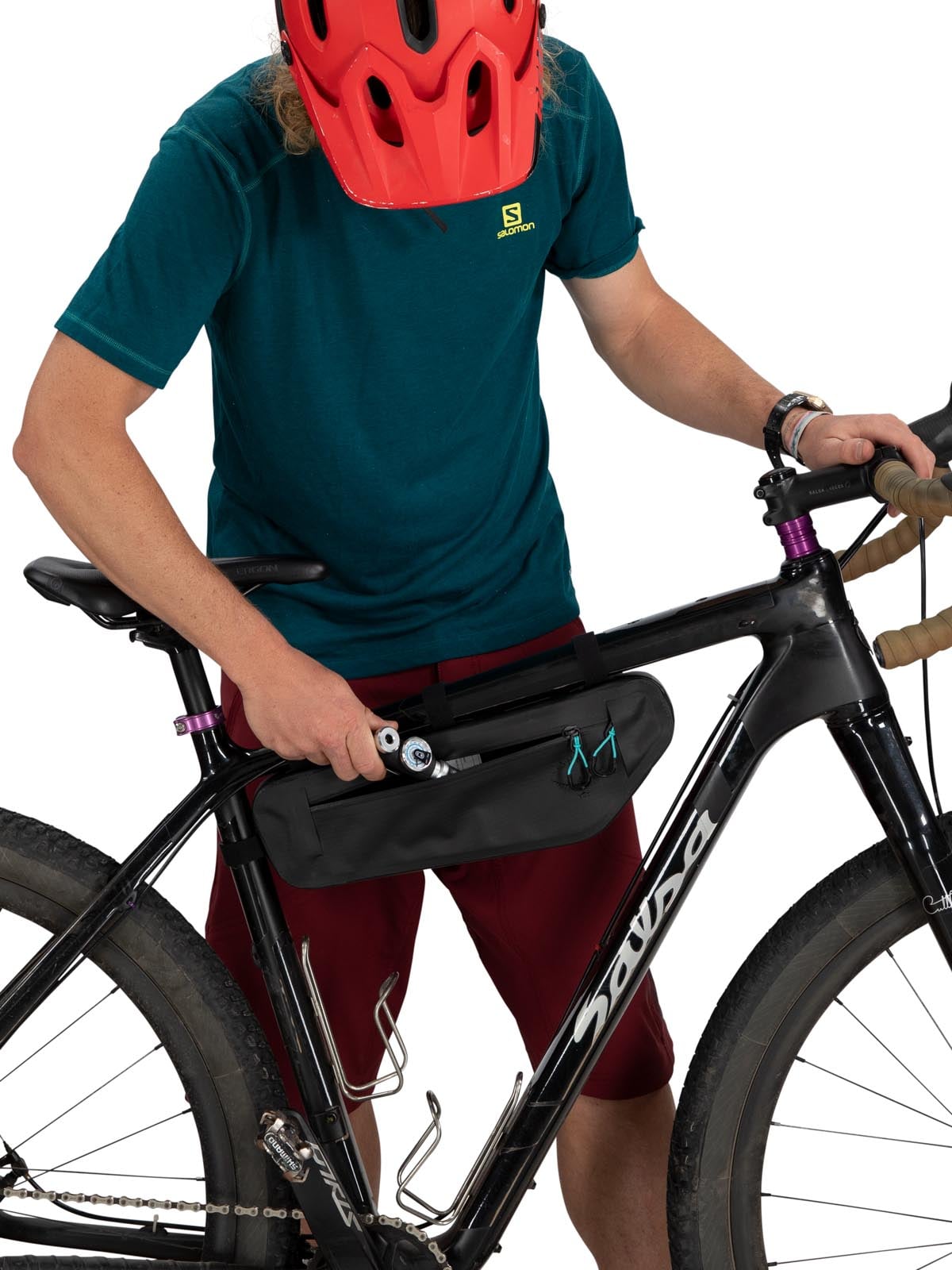 Osprey Escapist Frame Bag in Black — detail view 4