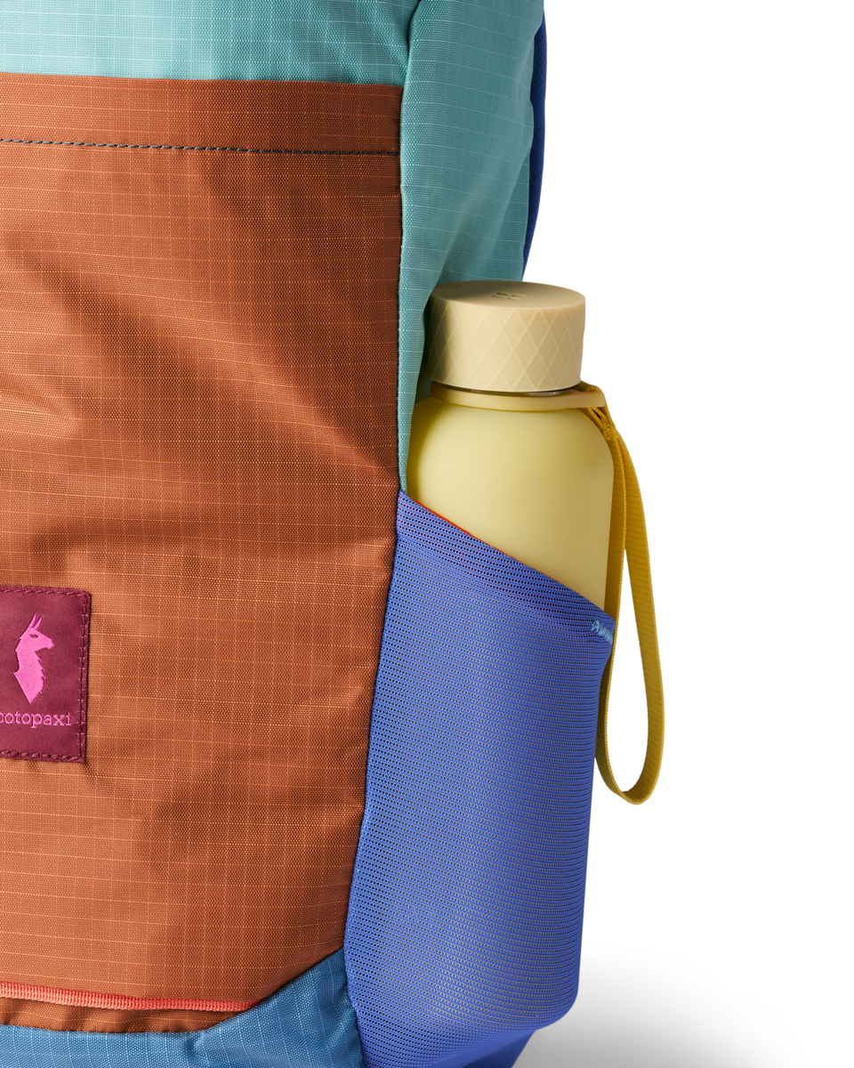 Cotopaxi Empacable 16L Daypack in Del Día — angle view 2