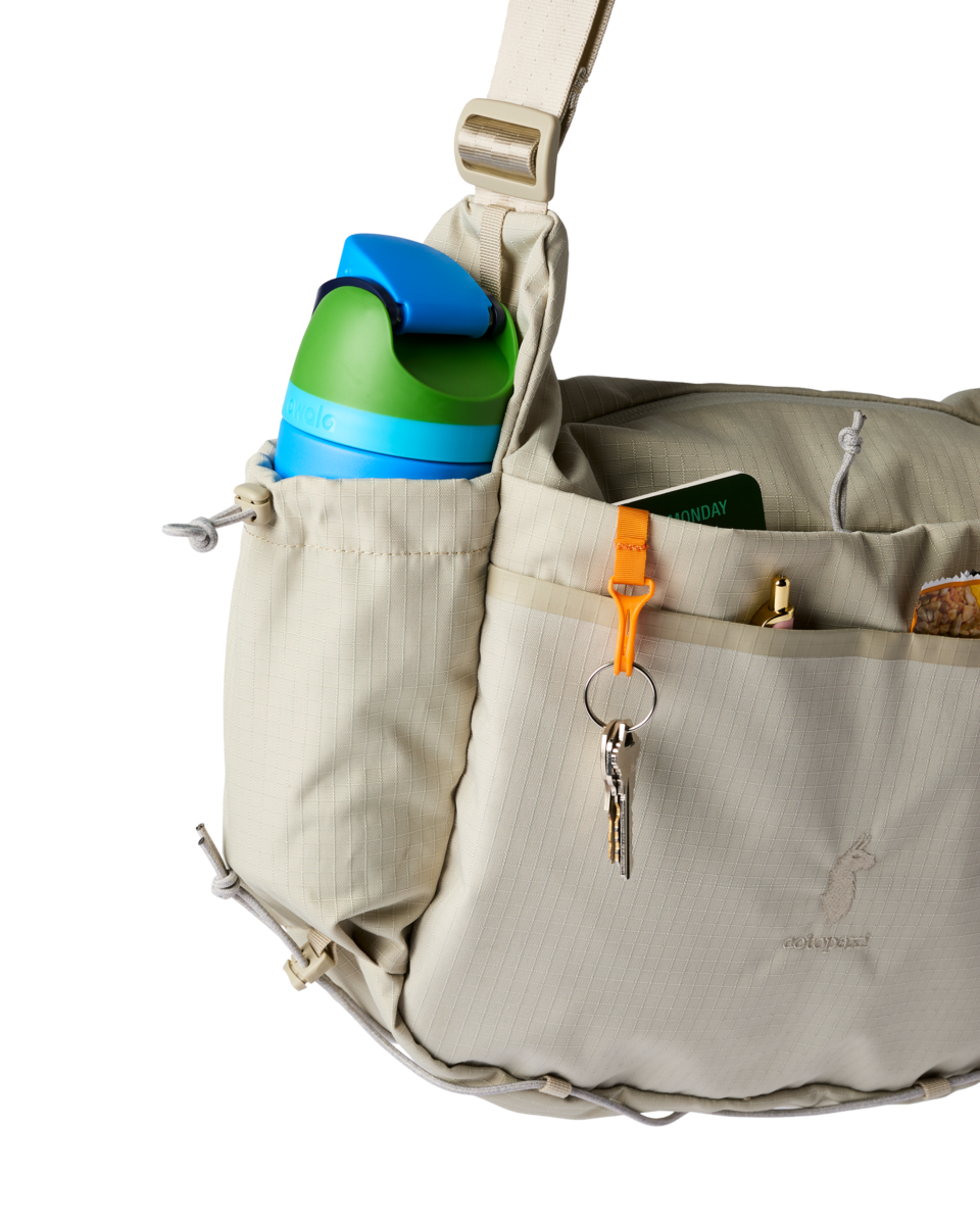 Cotopaxi Viaje 12L Shoulder Bag in Mineral — interior view
