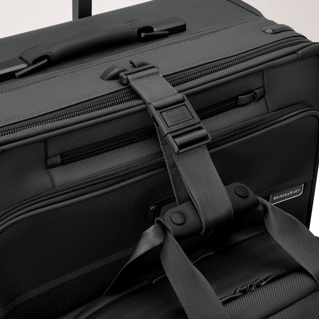 Briggs & Riley Baseline Compact 19" Carry-On Expandable Spinner - Black
