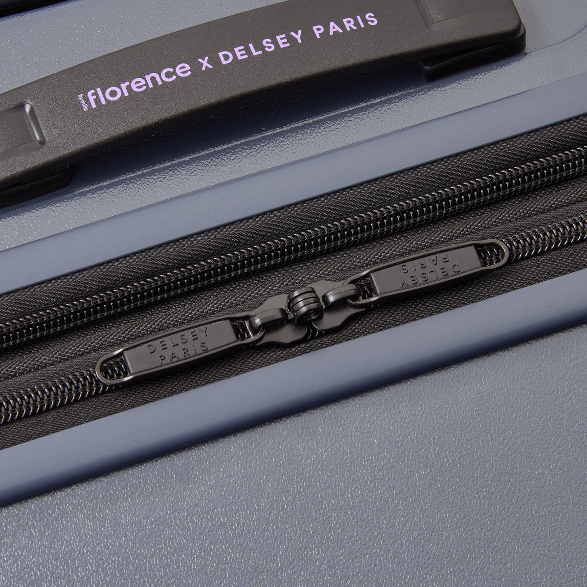 Delsey Catch Flights Medium Expandable Spinner in Anthracite — detail view