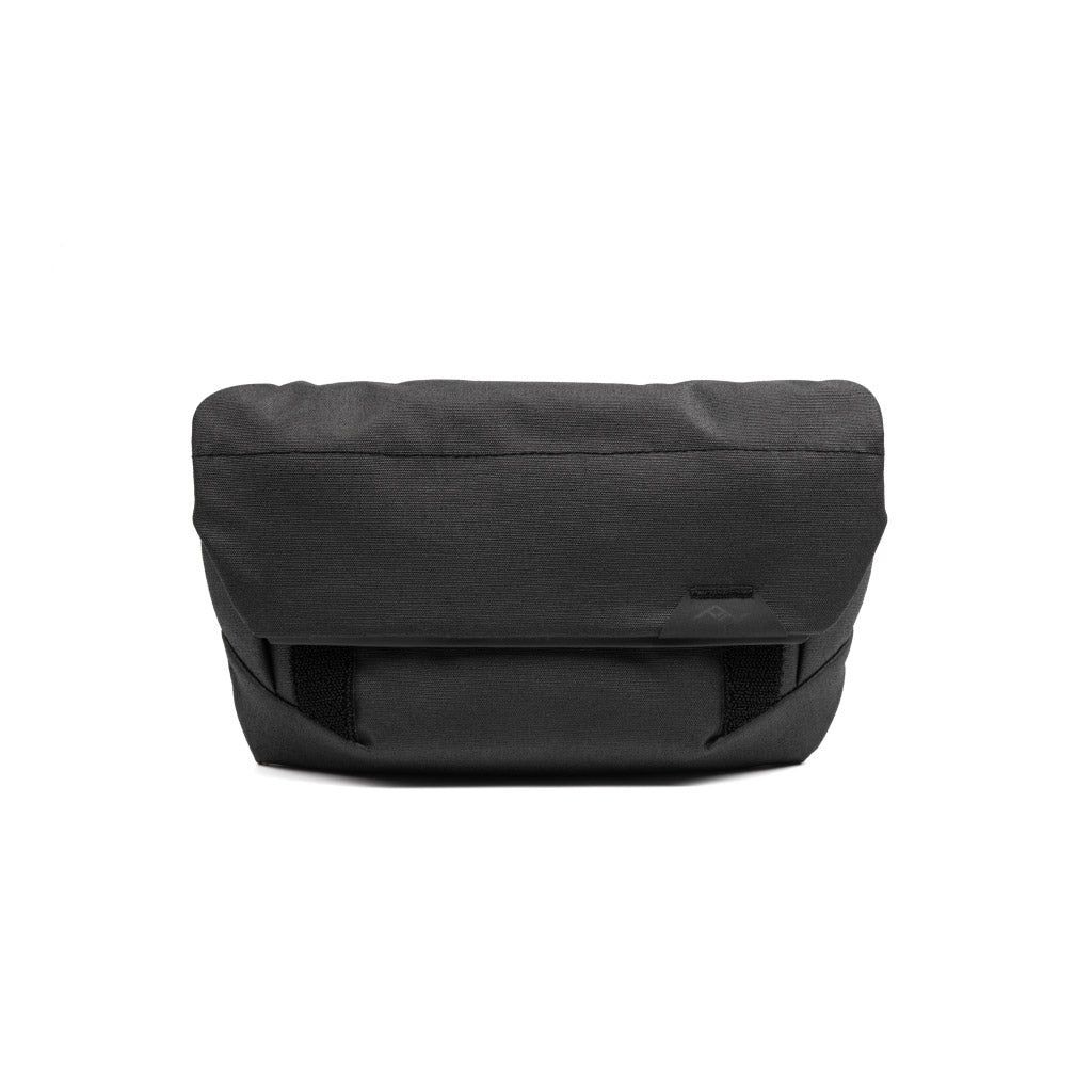 Peak Design Field Pouch in Black — front view # color_Black