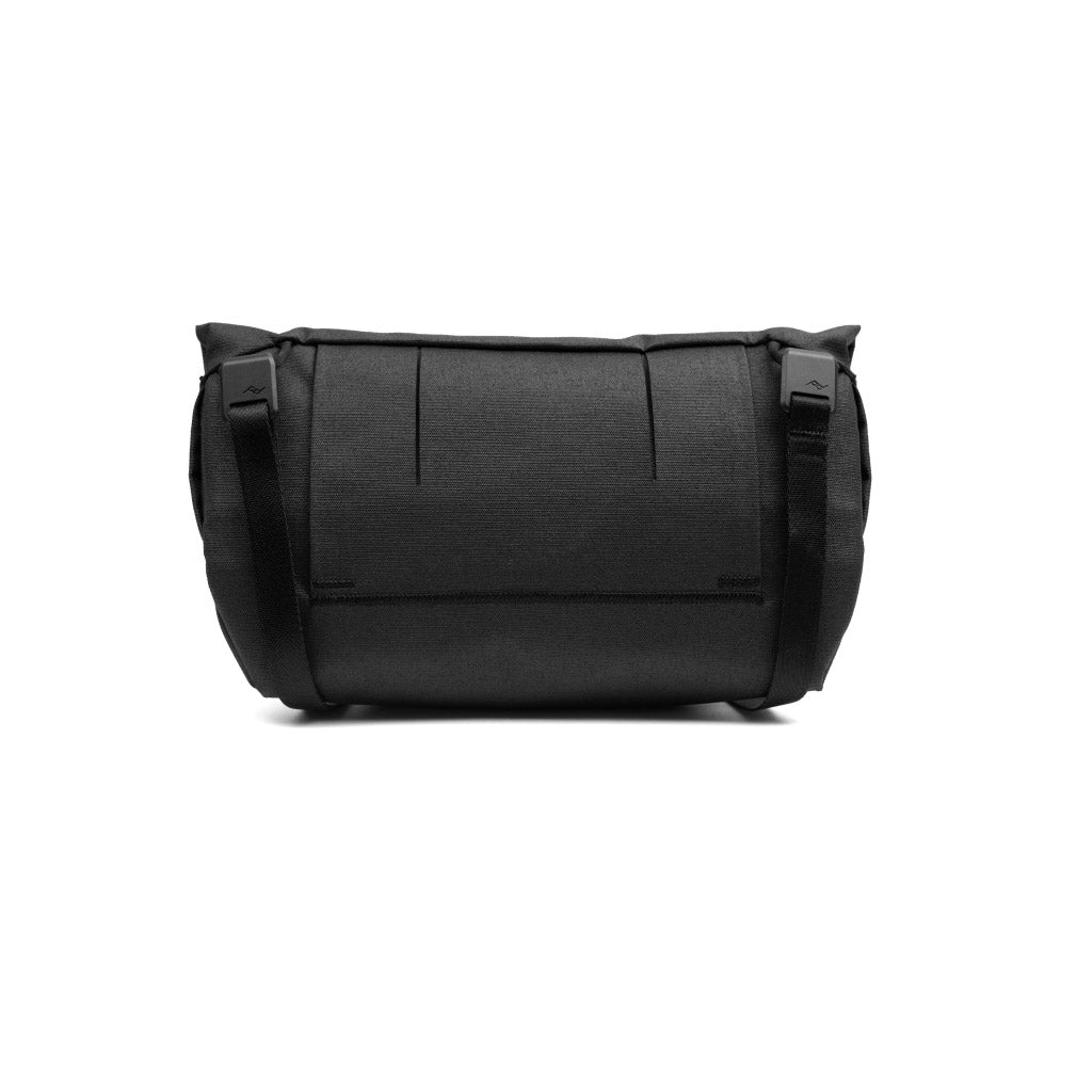 Peak Design Field Pouch in Black — detail view 2 # color_Black