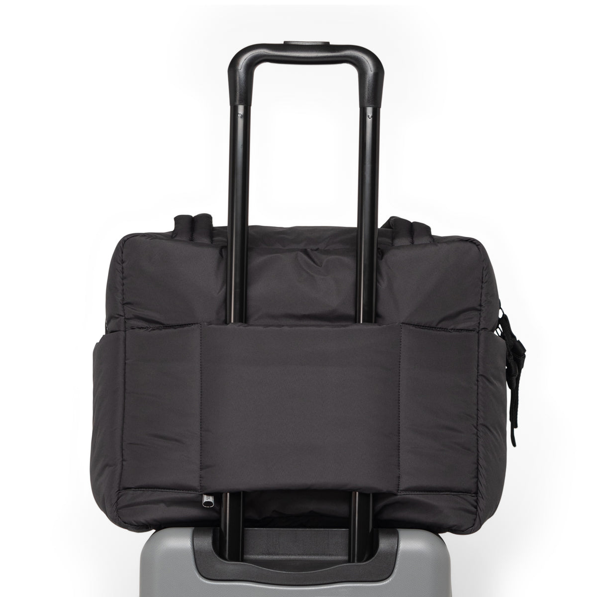 Herschel Cloudform Duffle 26L in Black — detail view # color_Black