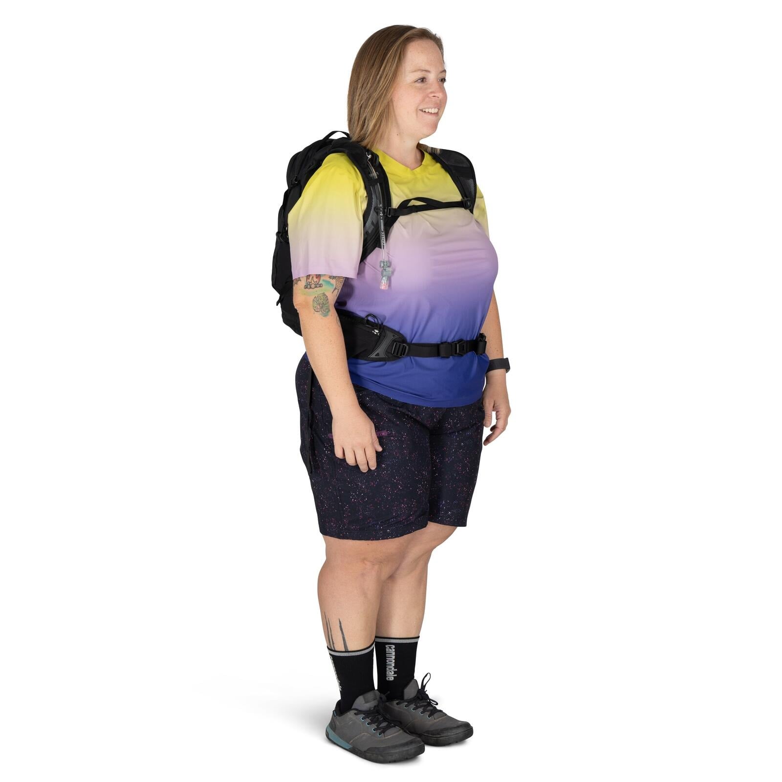 Osprey Raven 14 Extended Fit Women's Bike Hydration Pack 14L in Black — lifestyle 2
