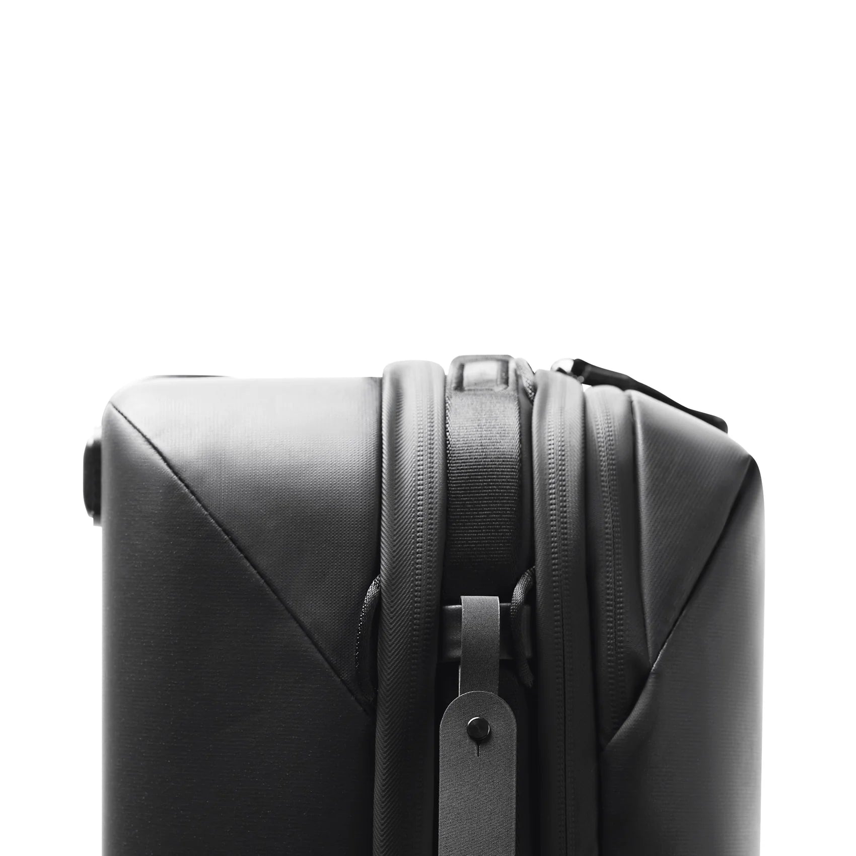 Peak Design Roller Pro 34L in Black — detail view # color_Black