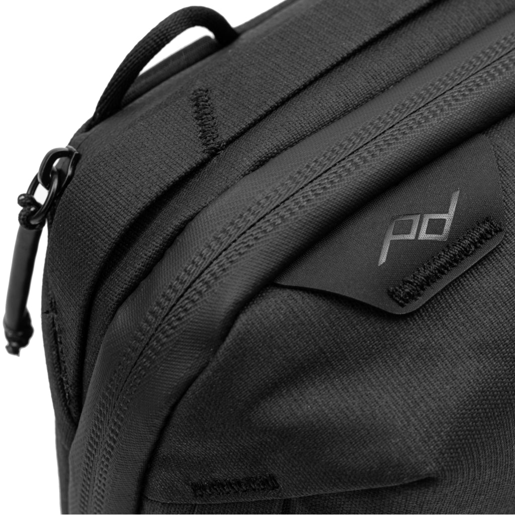 Peak Design Tech Pouch - Black in use