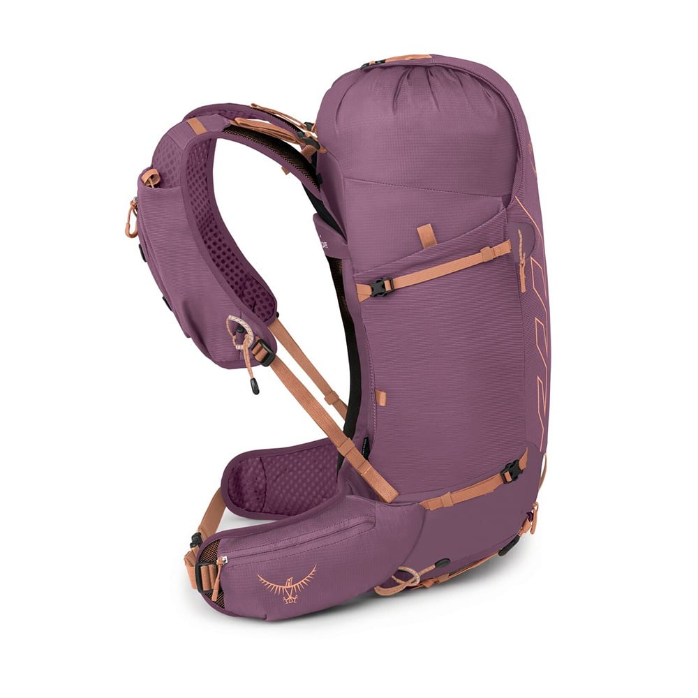 Osprey Tempest Velocity 30 Hiking Backpack 30L in Pashmina Melon — angle view 3