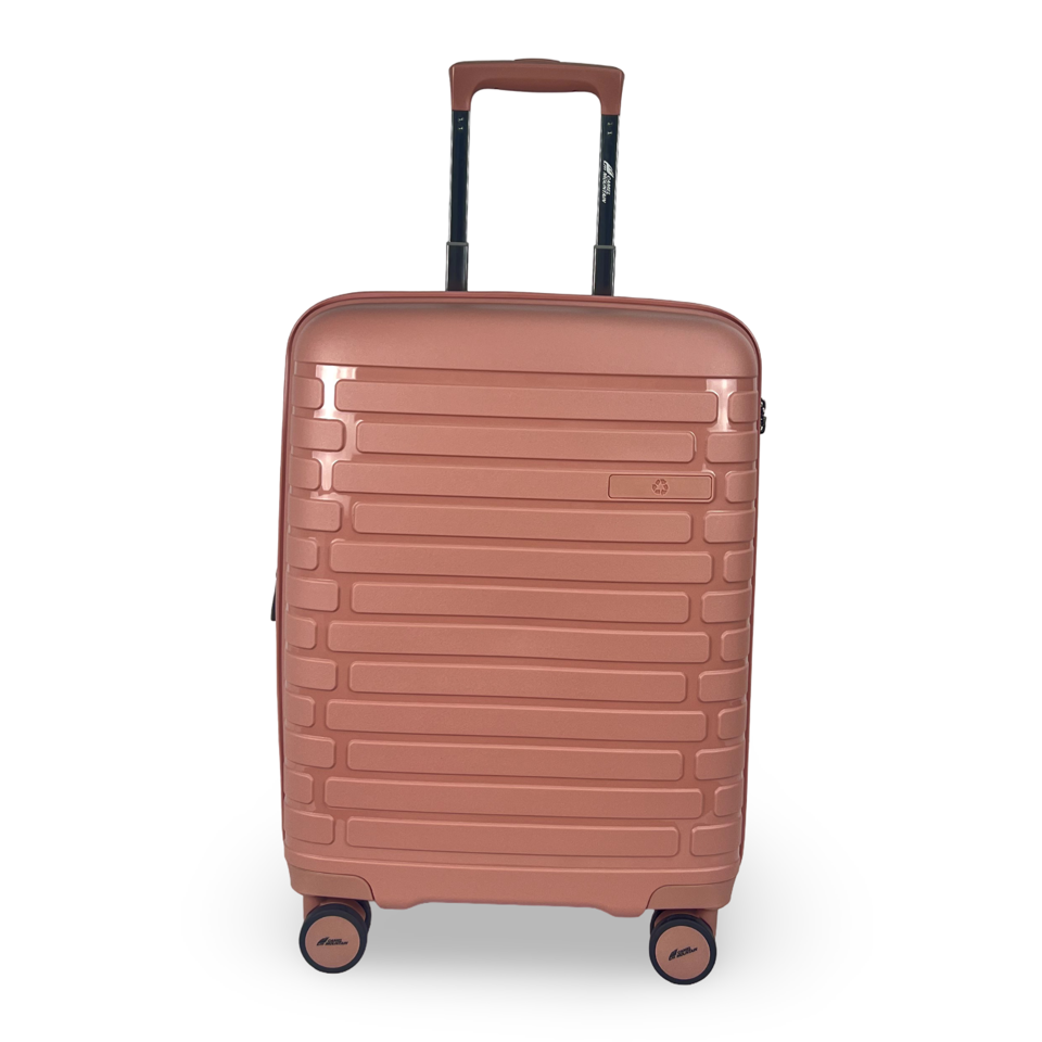 Camel Mountain 930923 PP Hardside Spinner w/ USB Charging, view 12
