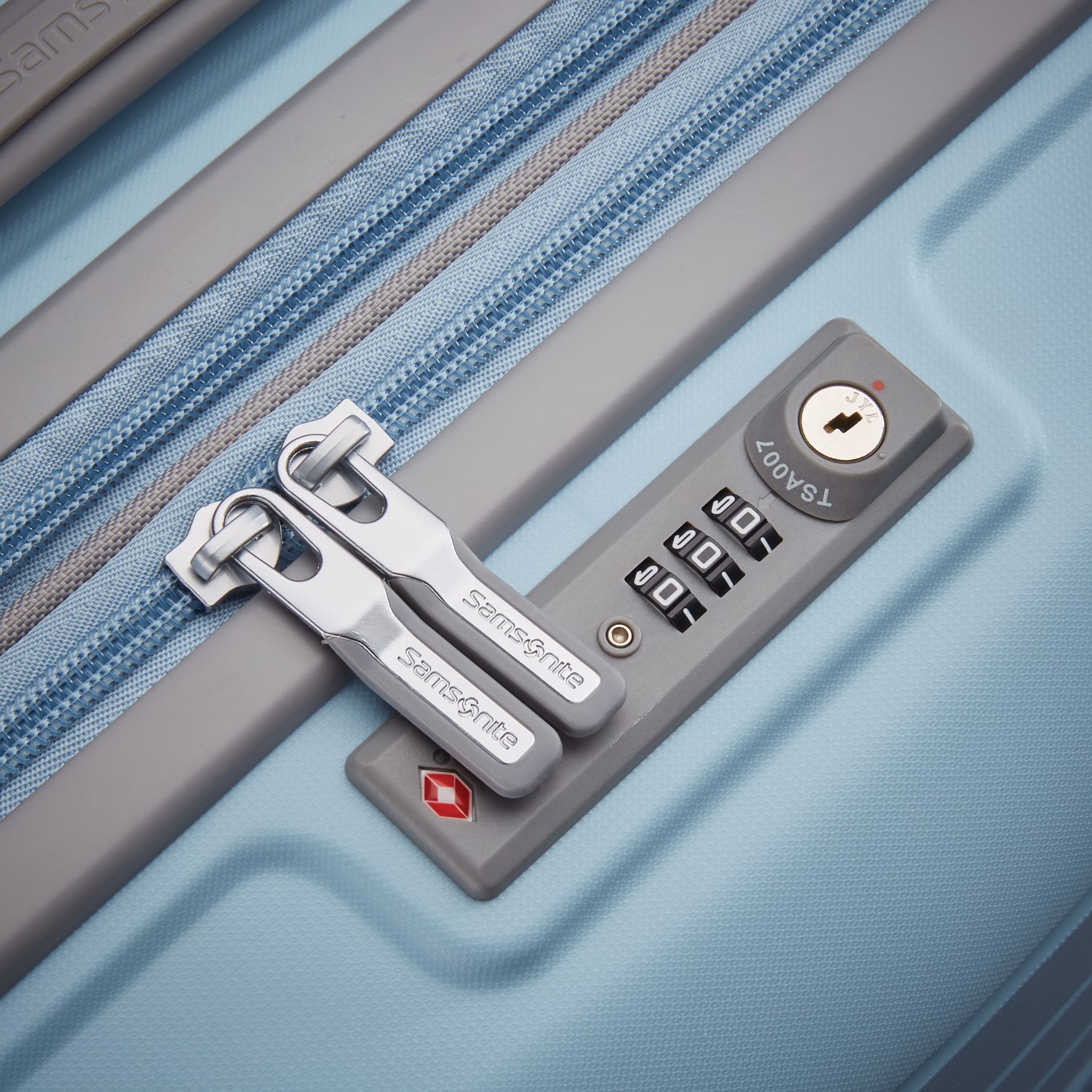 Samsonite Freeform 21" Spinner image 2