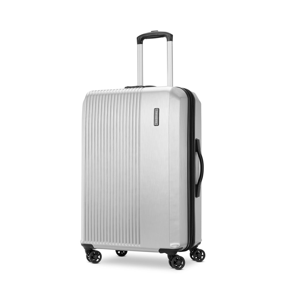 Samsonite Alliance SE Collection in Aluminum Silver 24" — angle view