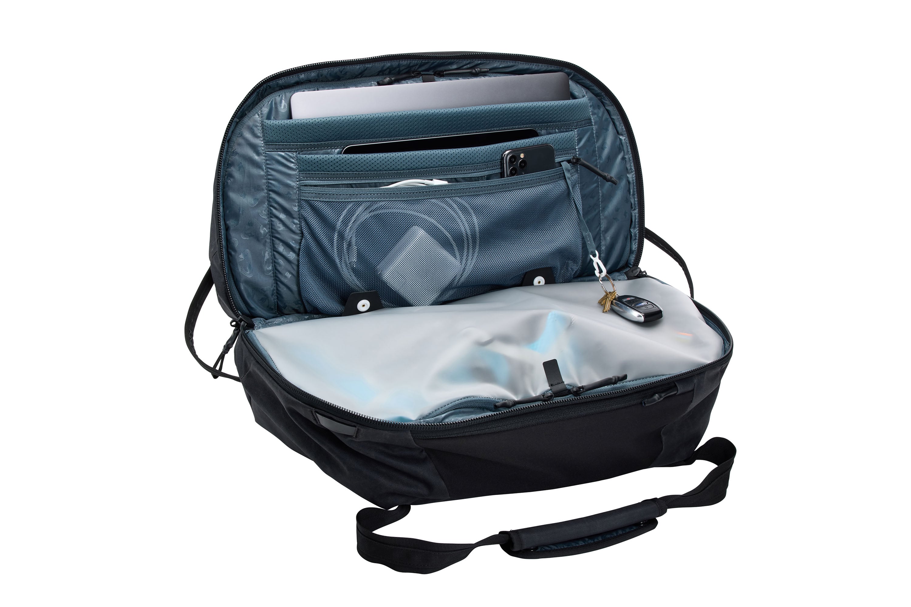 Thule Aion Duffel Bag 35L in Black — interior view 5 # color_Black