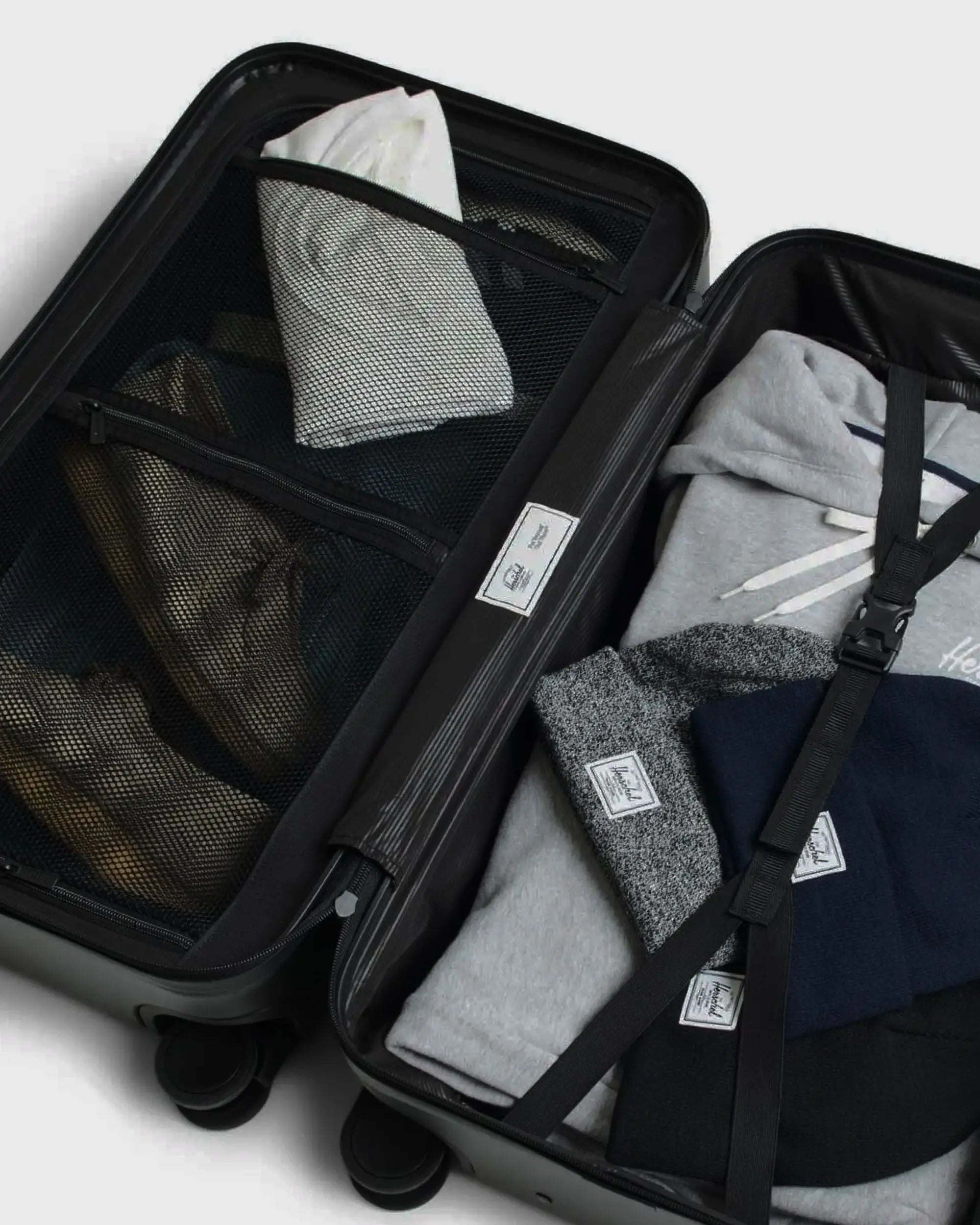 Herschel Heritage Hardshell Medium Luggage 67L