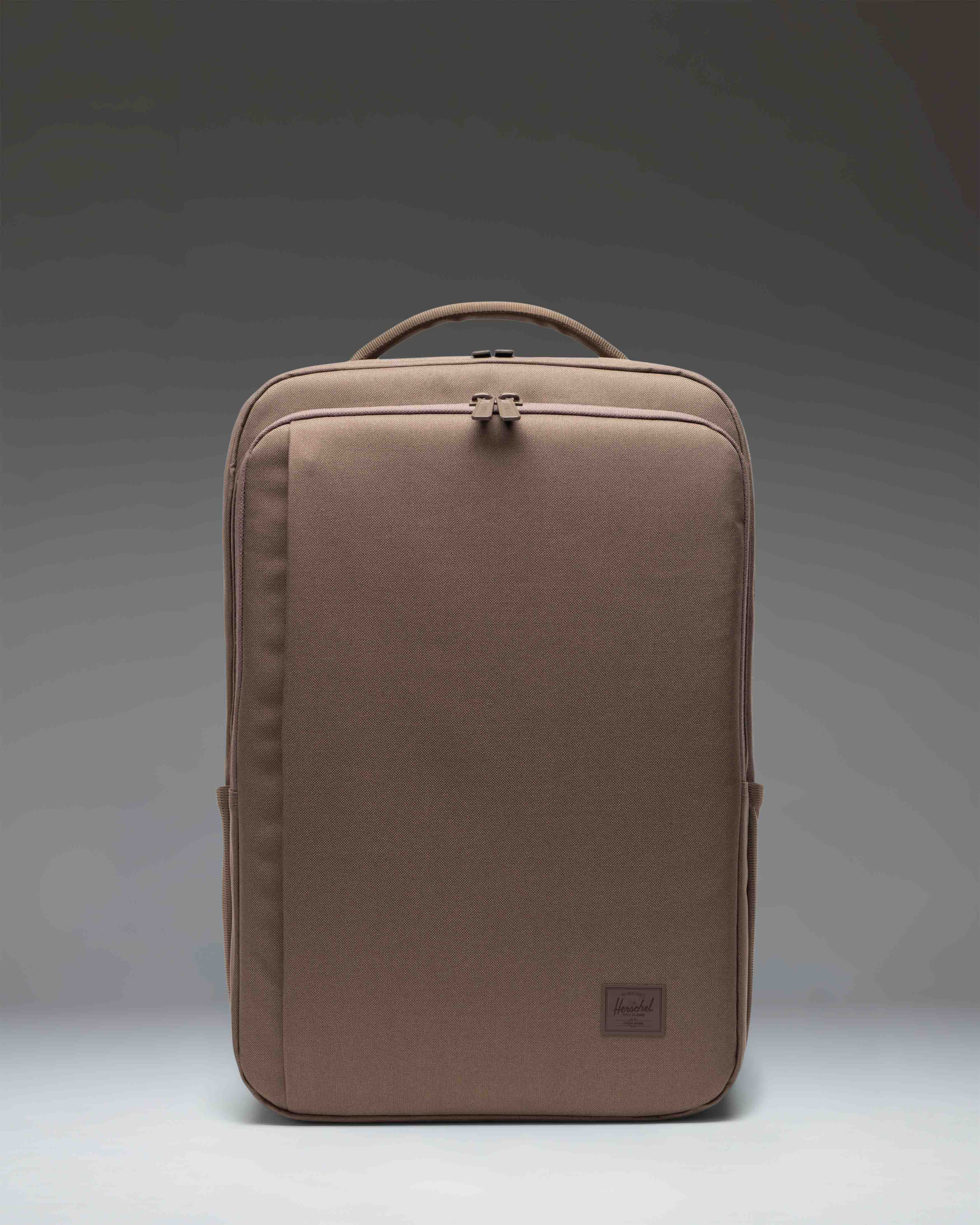 Herschel Kaslo Backpack Tech 30L in Light Brown — front view