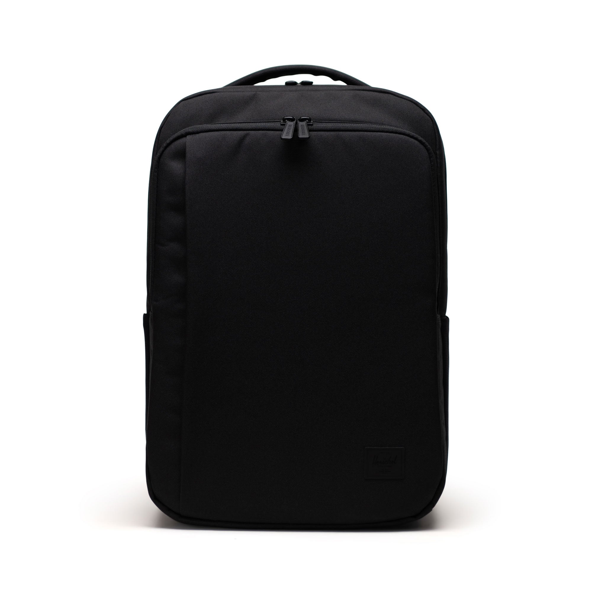 Herschel Kaslo Daypack Tech 20L in Black — front view