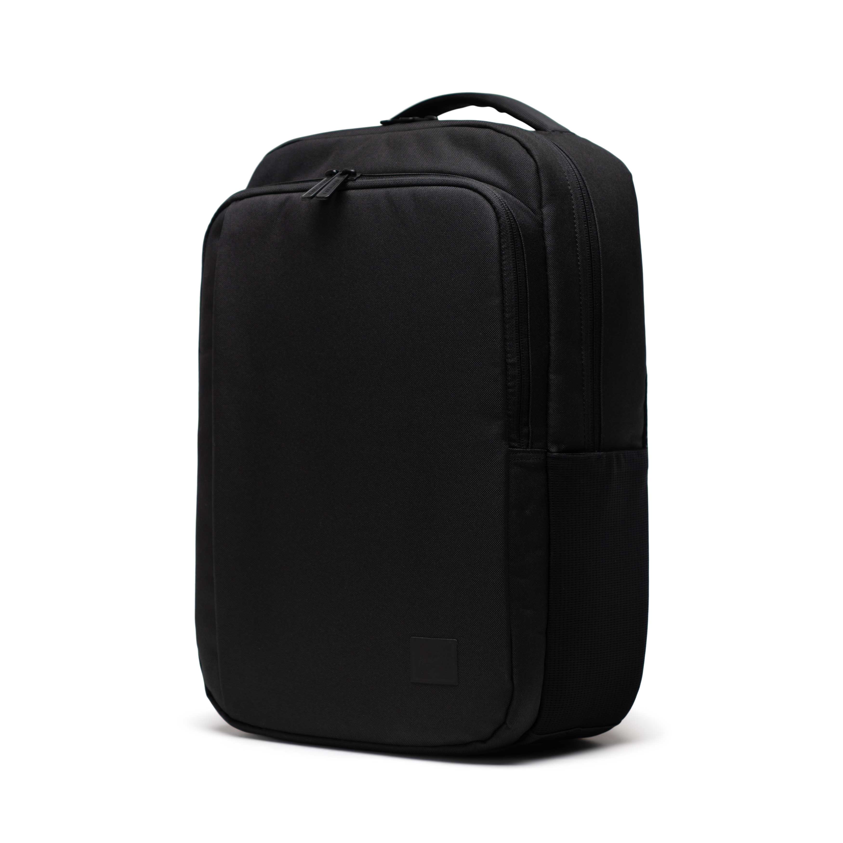 Herschel Kaslo Daypack Tech 20L in Black — angle view 4