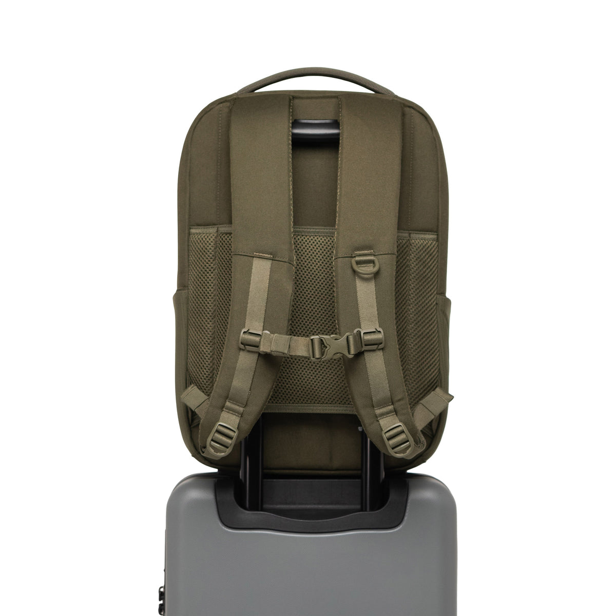 Herschel Kaslo Daypack Tech 20L in Ivy Green Tonal — angle view 3 # color_Ivy Green Tonal