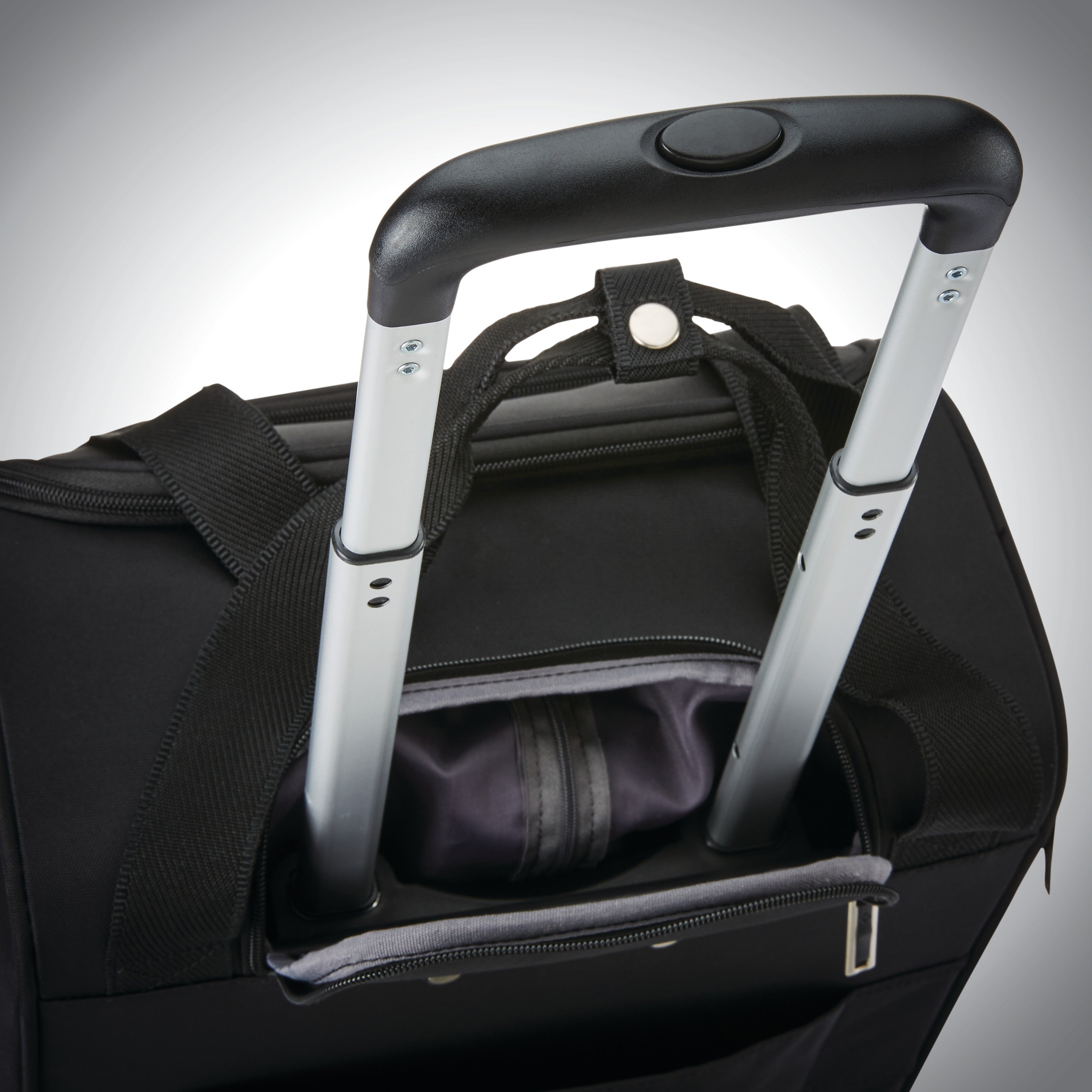 Samsonite Spinner Underseater with USB Port - BLACK