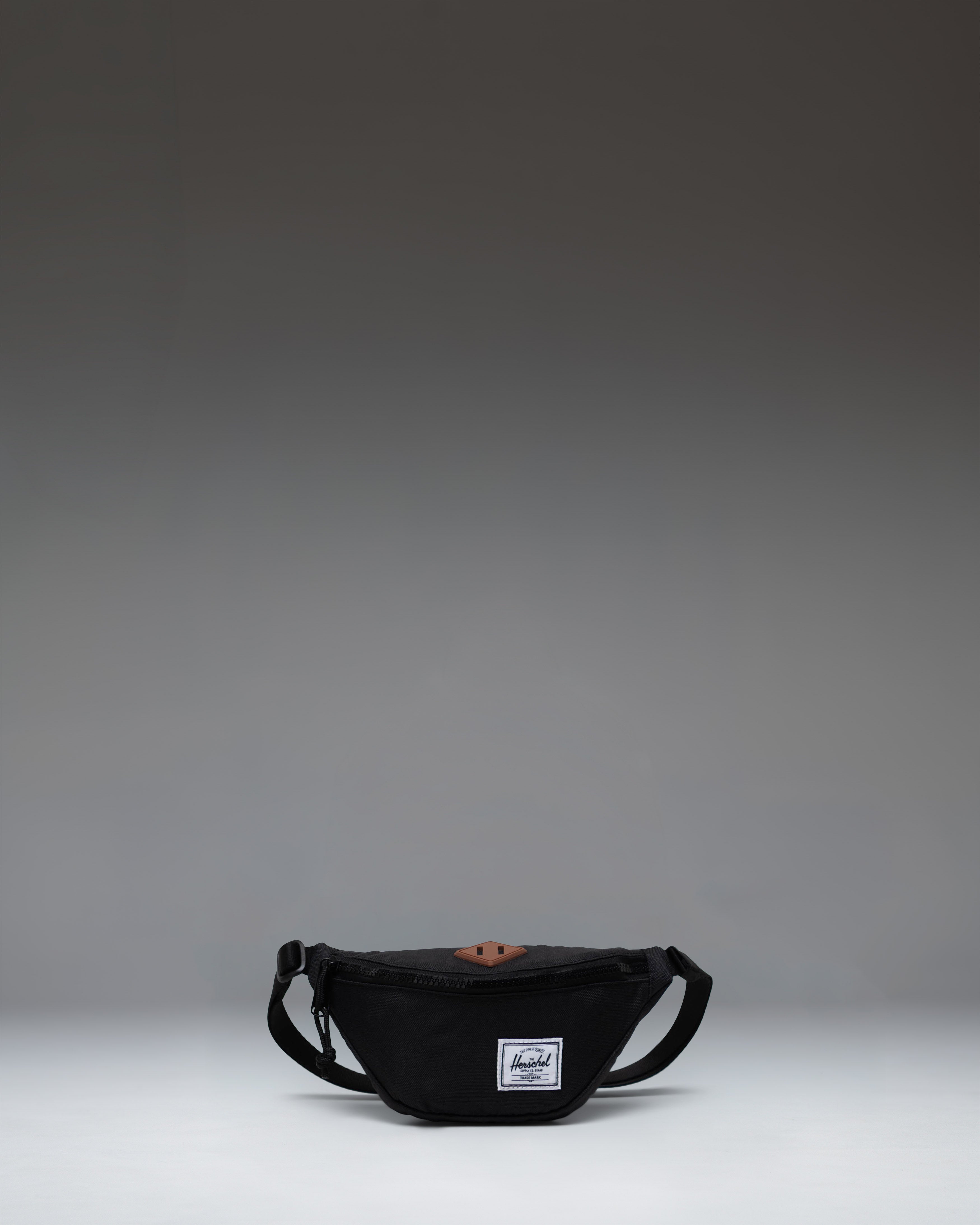 Herschel Heritage Hip Pack Little Herschel 1L in Black — front view