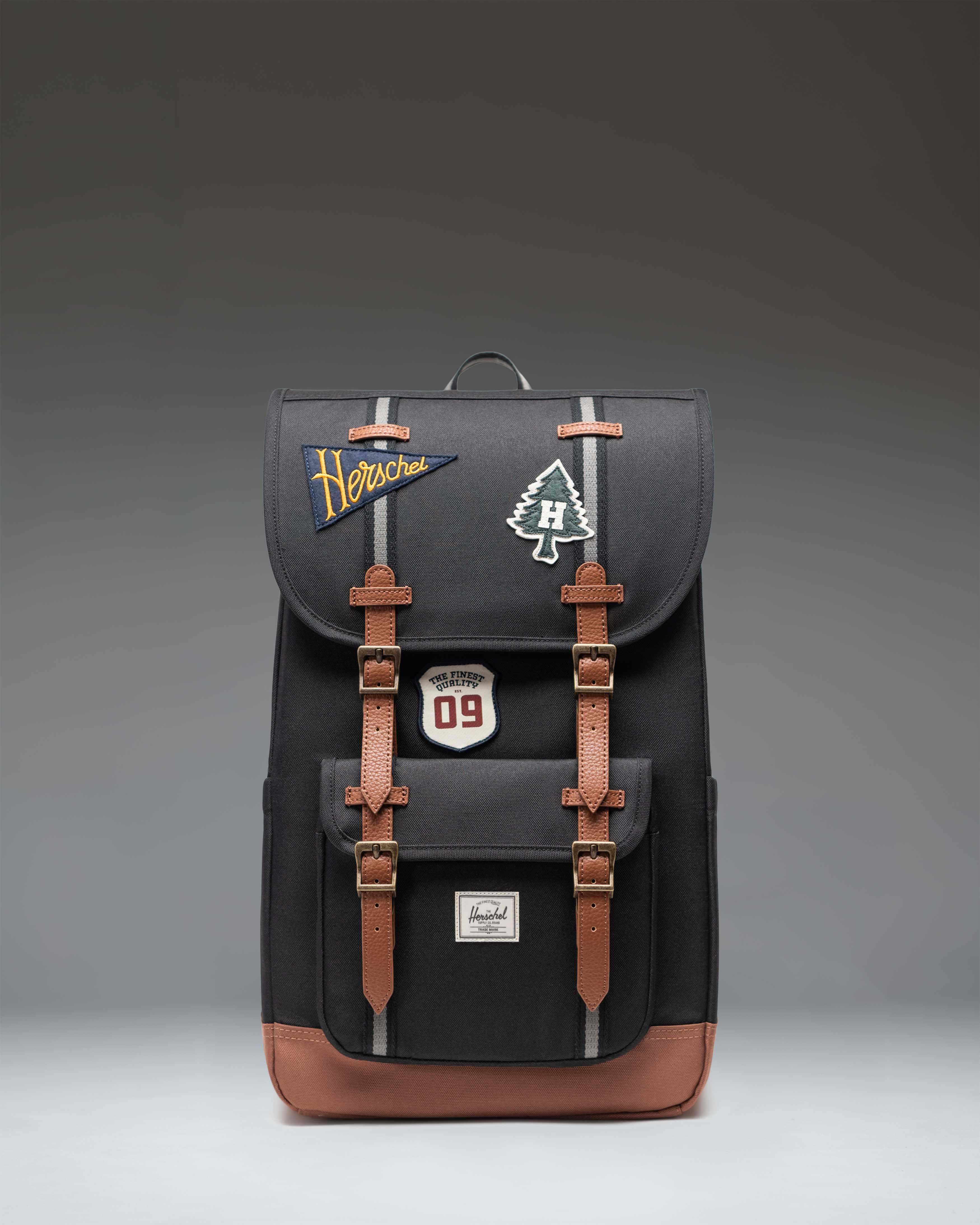 Herschel Little America Backpack 30L in Patches Black — front view # color_Patches Black