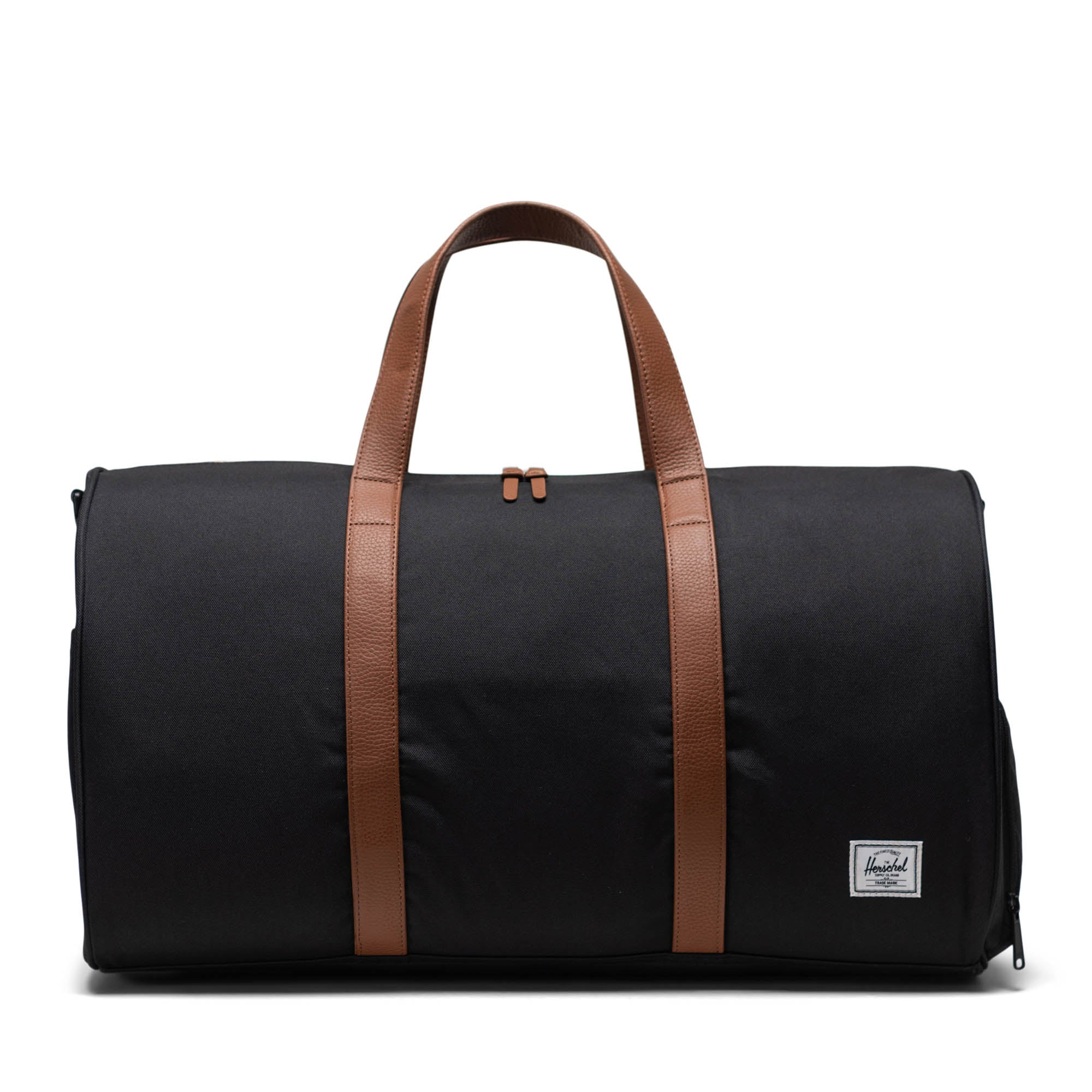Herschel Novel Duffle 43L in Black — front view # color_Black