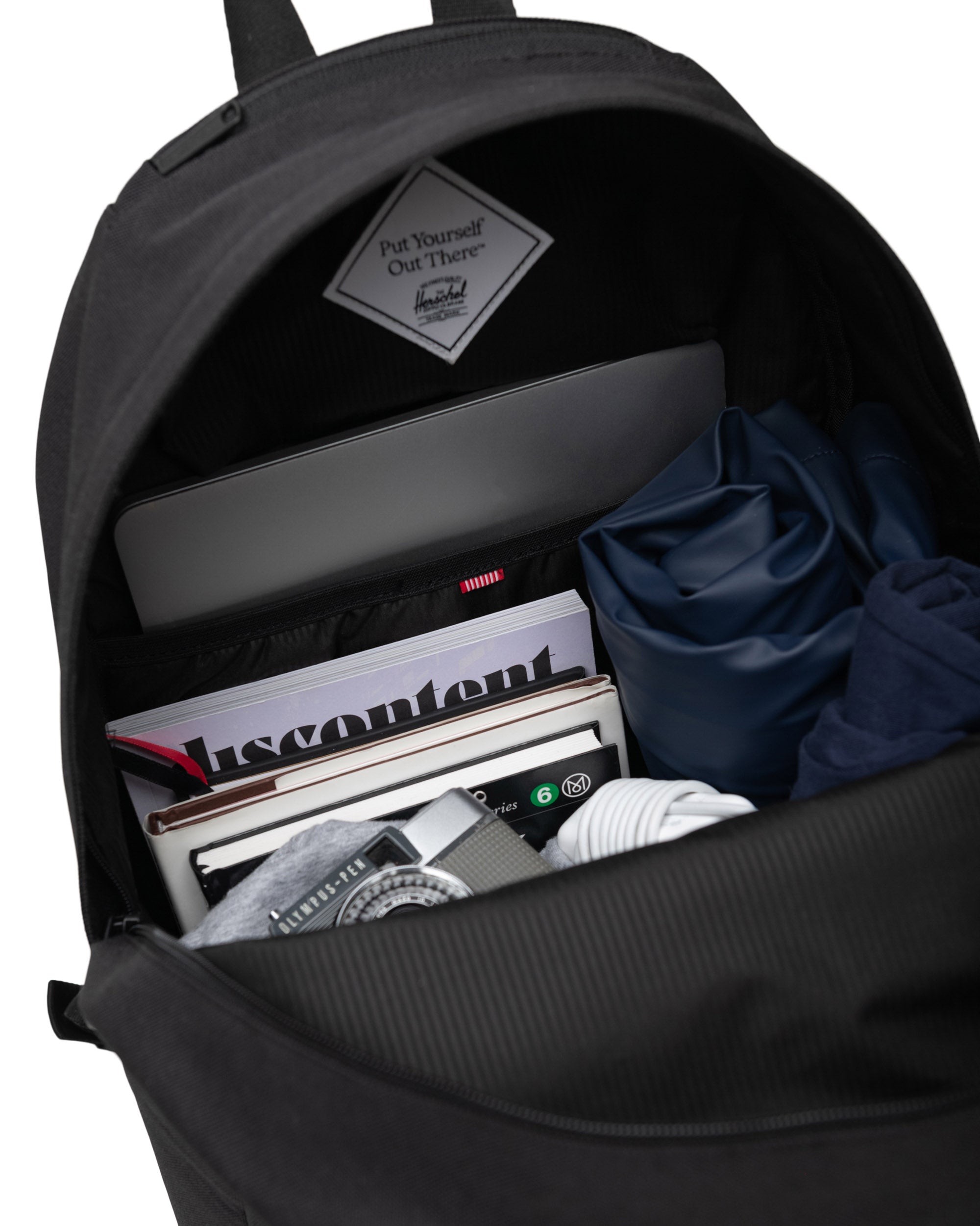 Herschel Pop Quiz Backpack 25L in Black/Tan — interior view 2