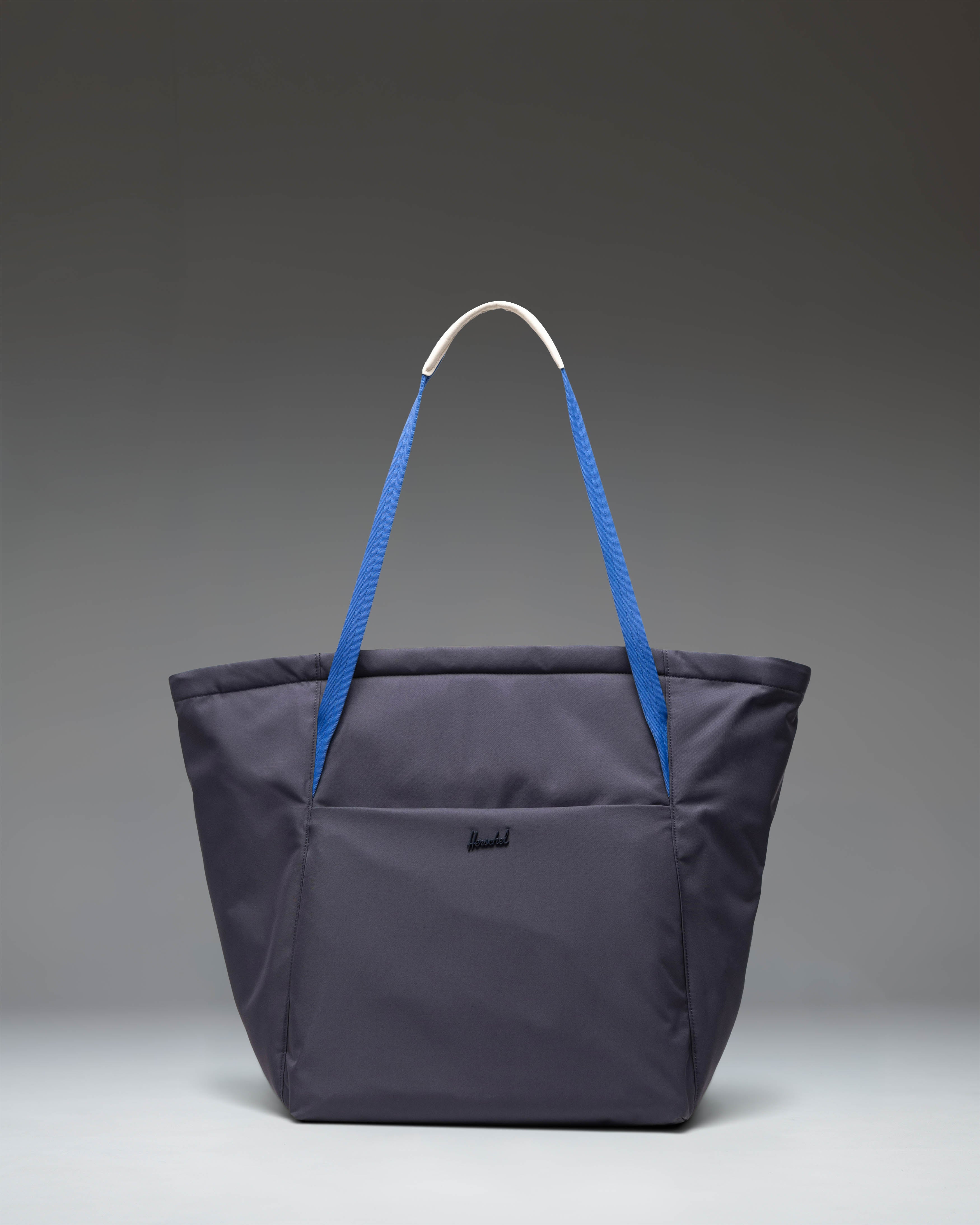 Herschel Joana Tote 20.5L in Graphite — front view