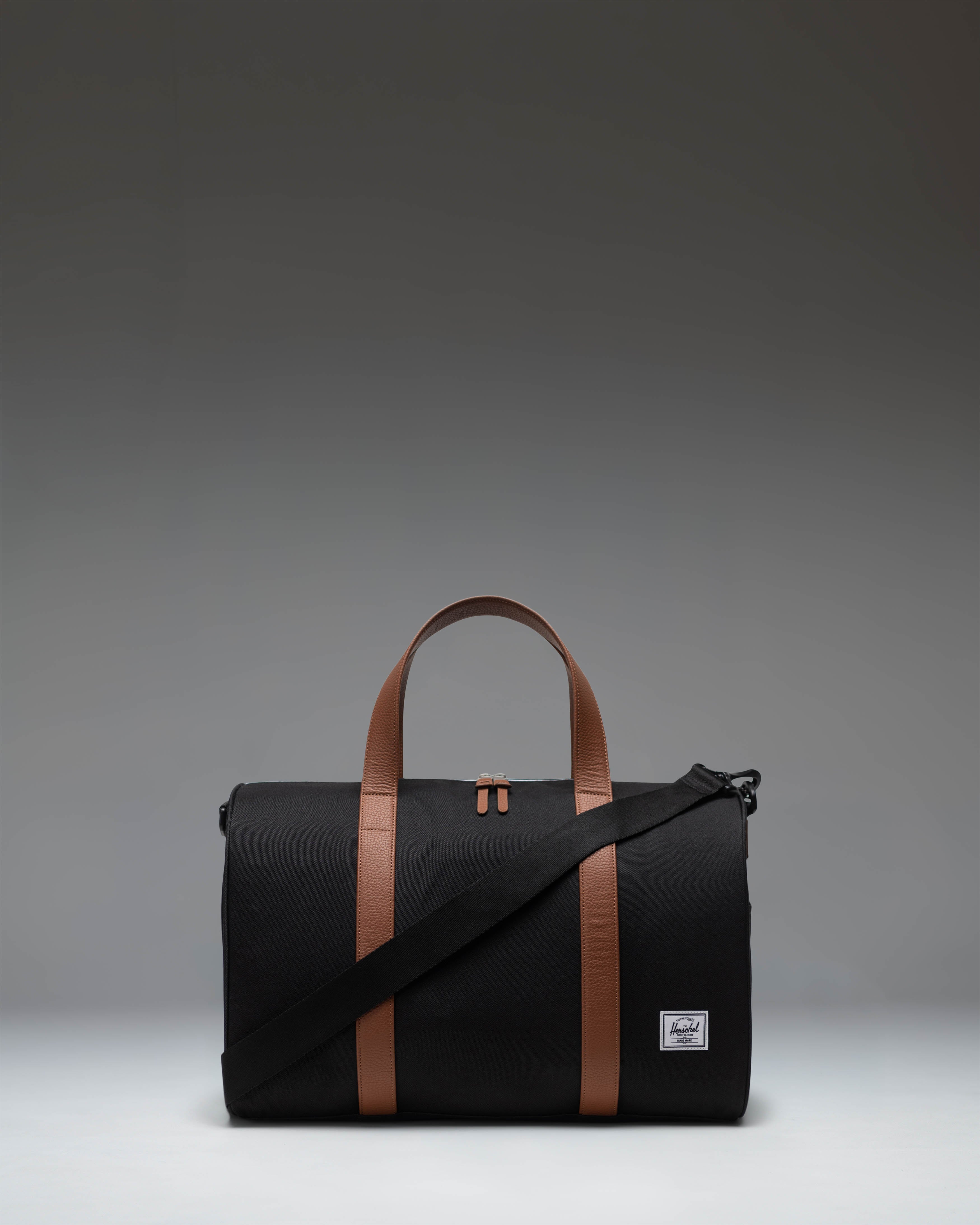 Herschel Novel Carry On Duffle 26.5L in Black — front view