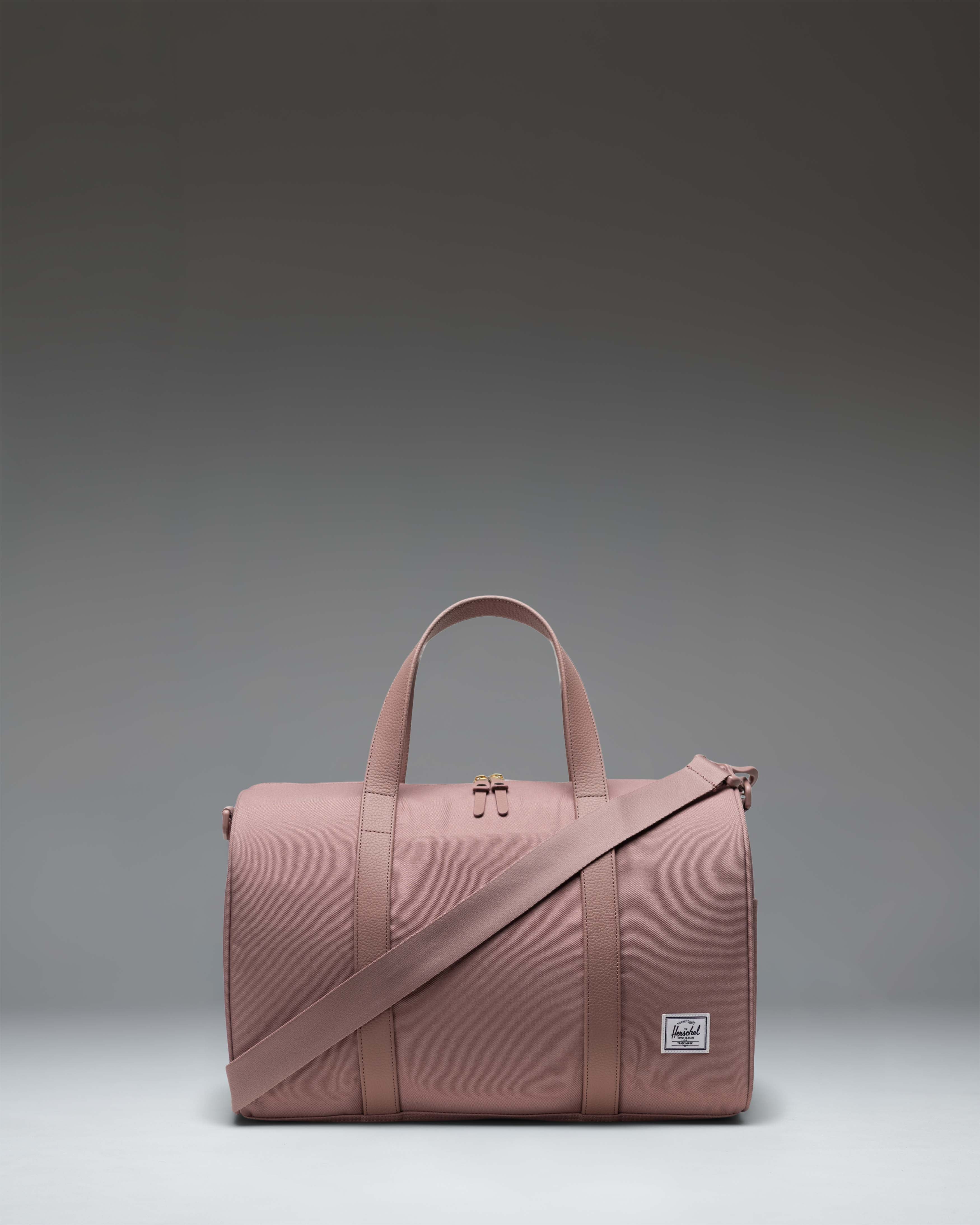 Herschel Novel Carry On Duffle 26.5L in Ash Rose — front view