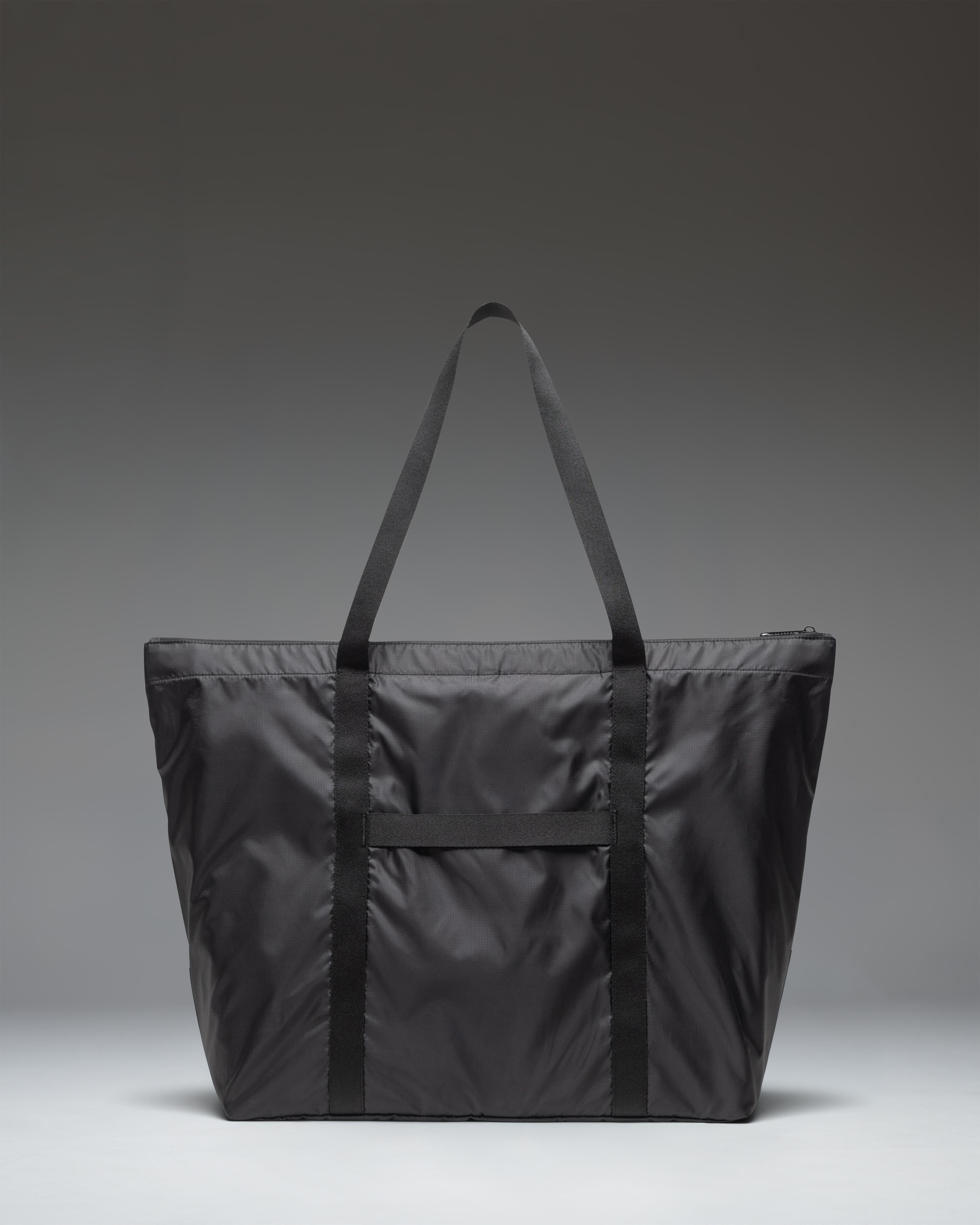 Herschel Portland Packable Tote 23.7L in Black Tonal — front view
