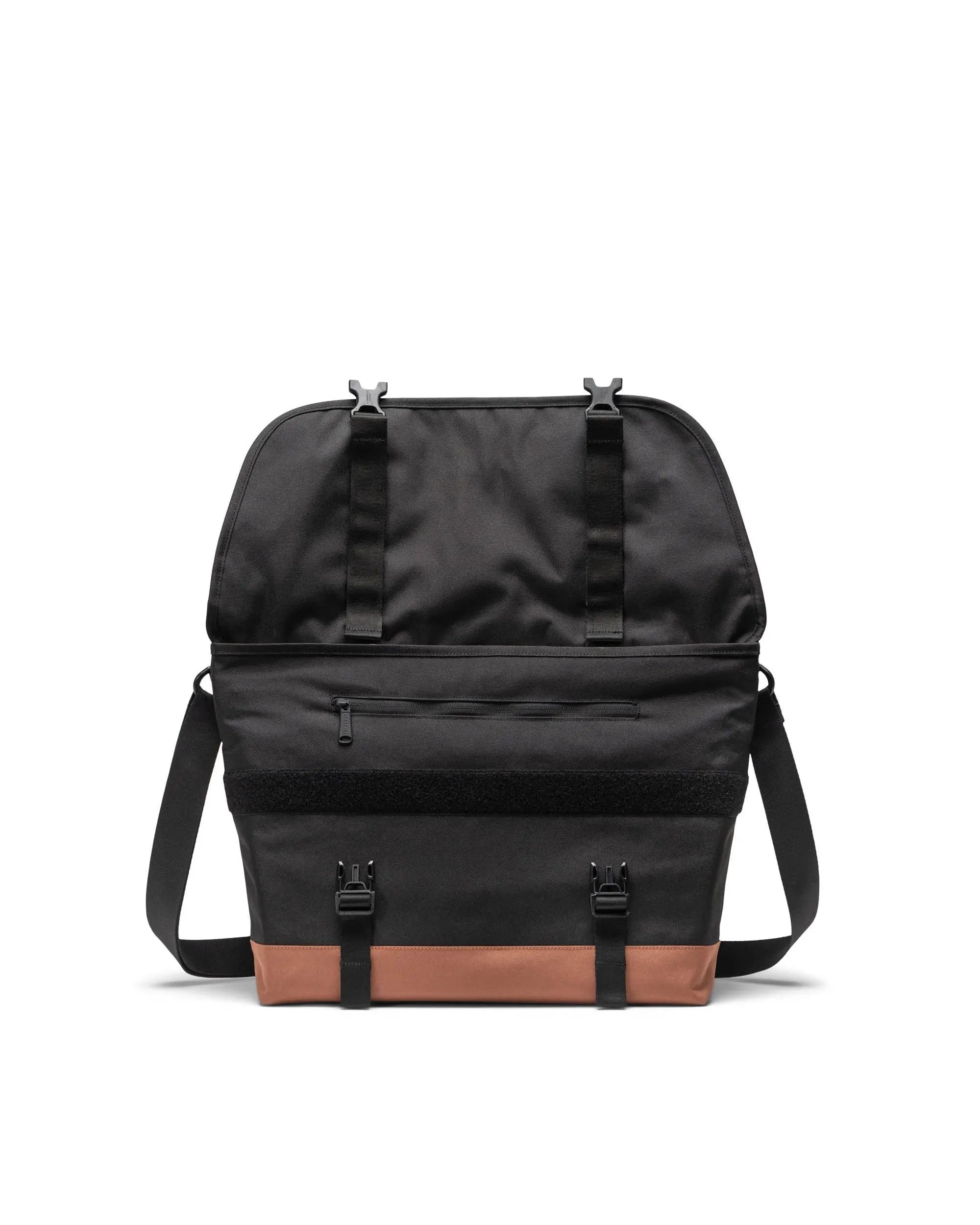 Herschel Cove Messenger - 22.5L, view 10