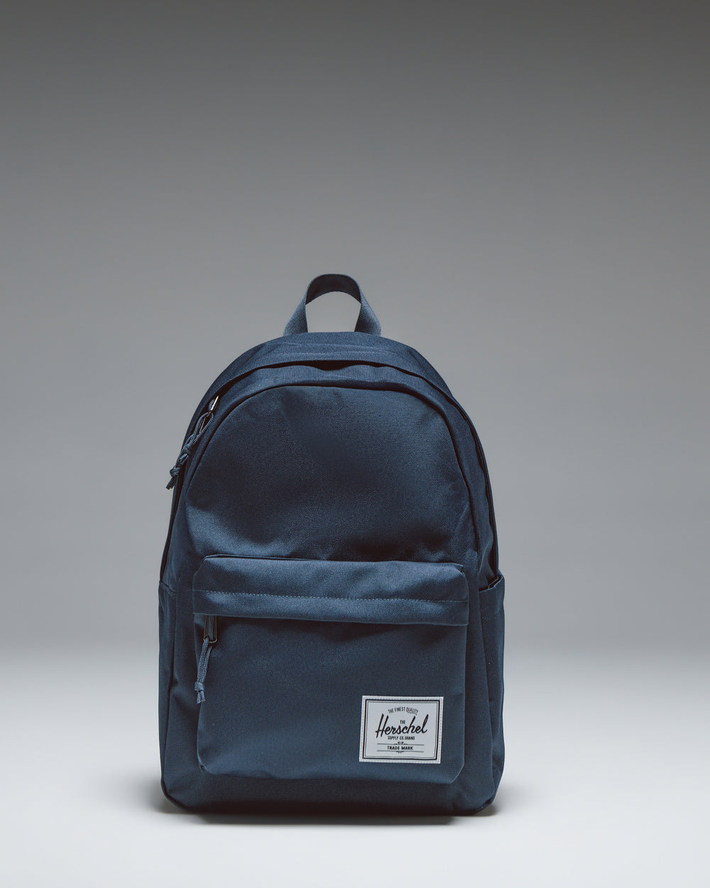 Herschel Classic Backpack 26L in Navy — front view