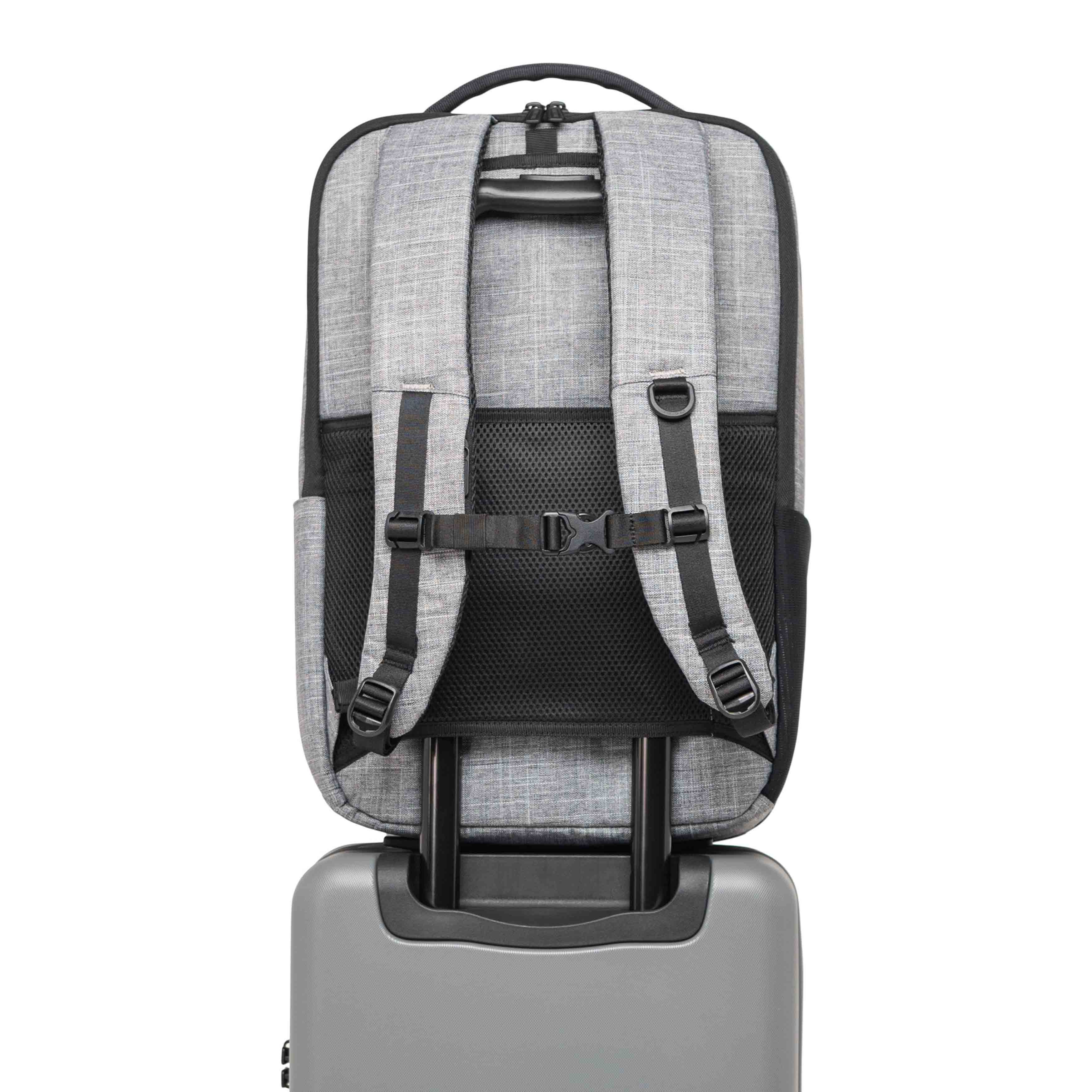 Herschel Kaslo Travel Backpack Tech 32L in Raven Crosshatch — detail view