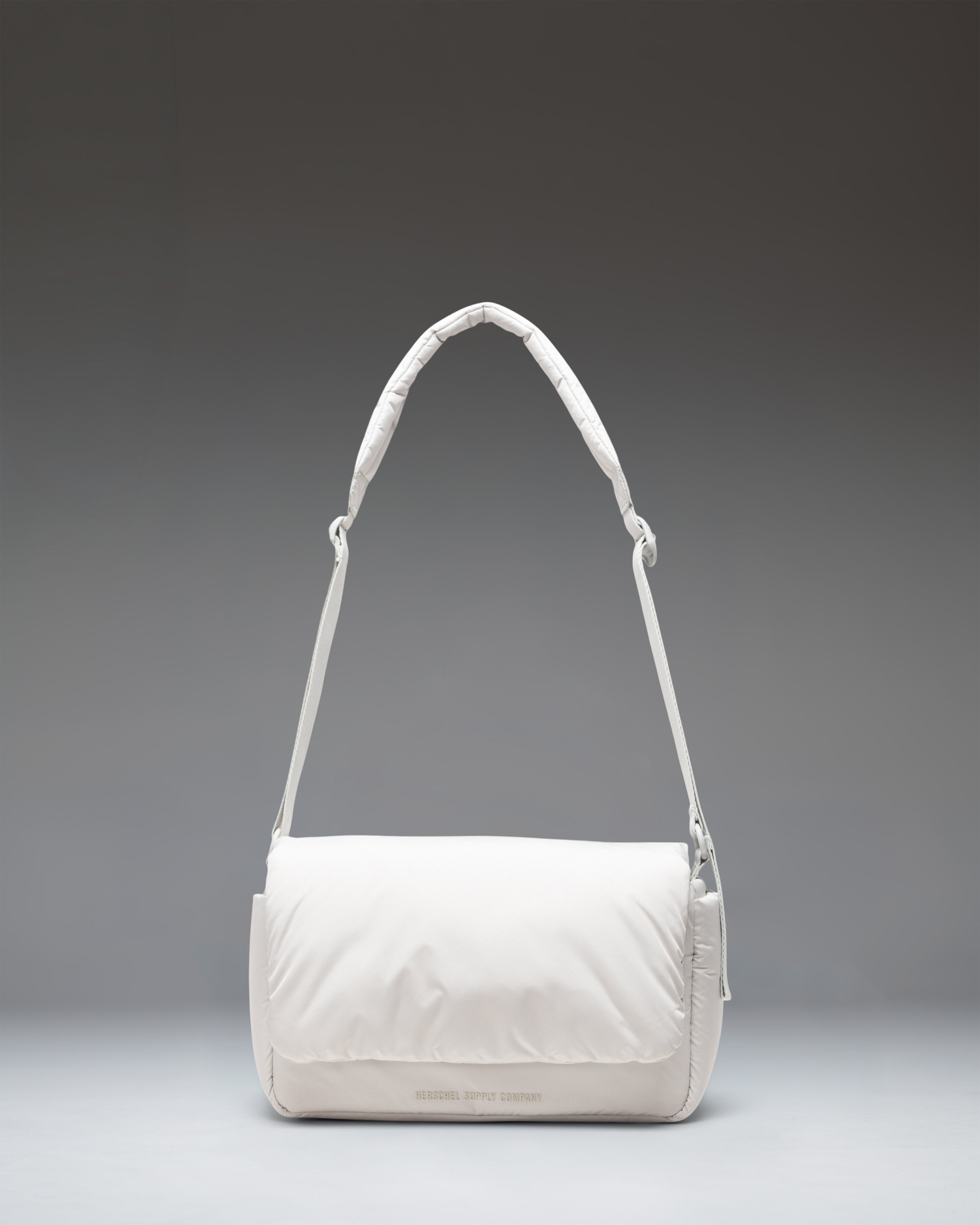 Herschel Cloudform Crossbody 6L in Metal — front view