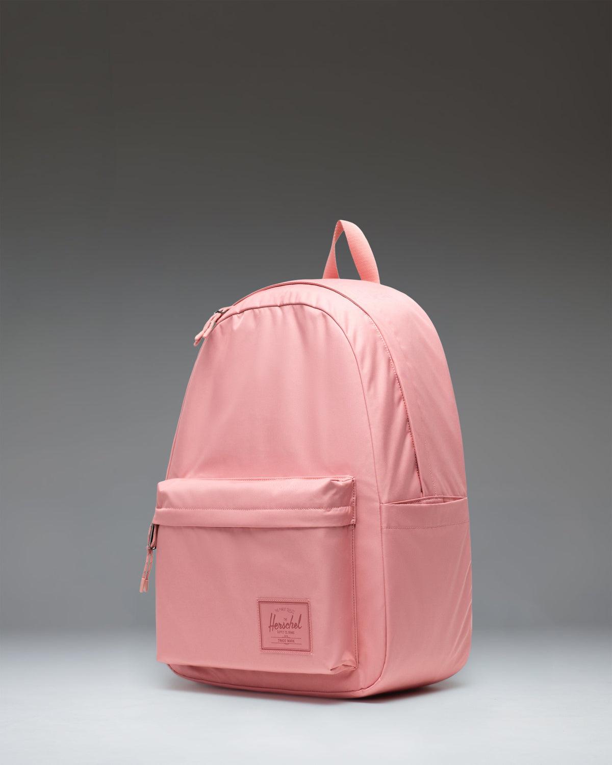 Herschel Classic XL Backpack Twill 30L in Rosette Tonal — angle view 2 # color_Rosette Tonal
