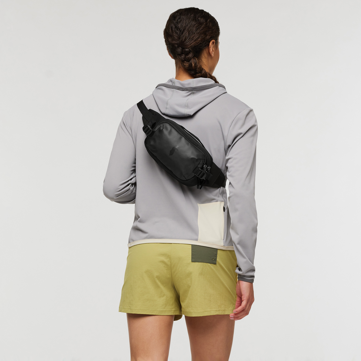 Cotopaxi Allpa X 1.5L Hip Pack in Black — interior view