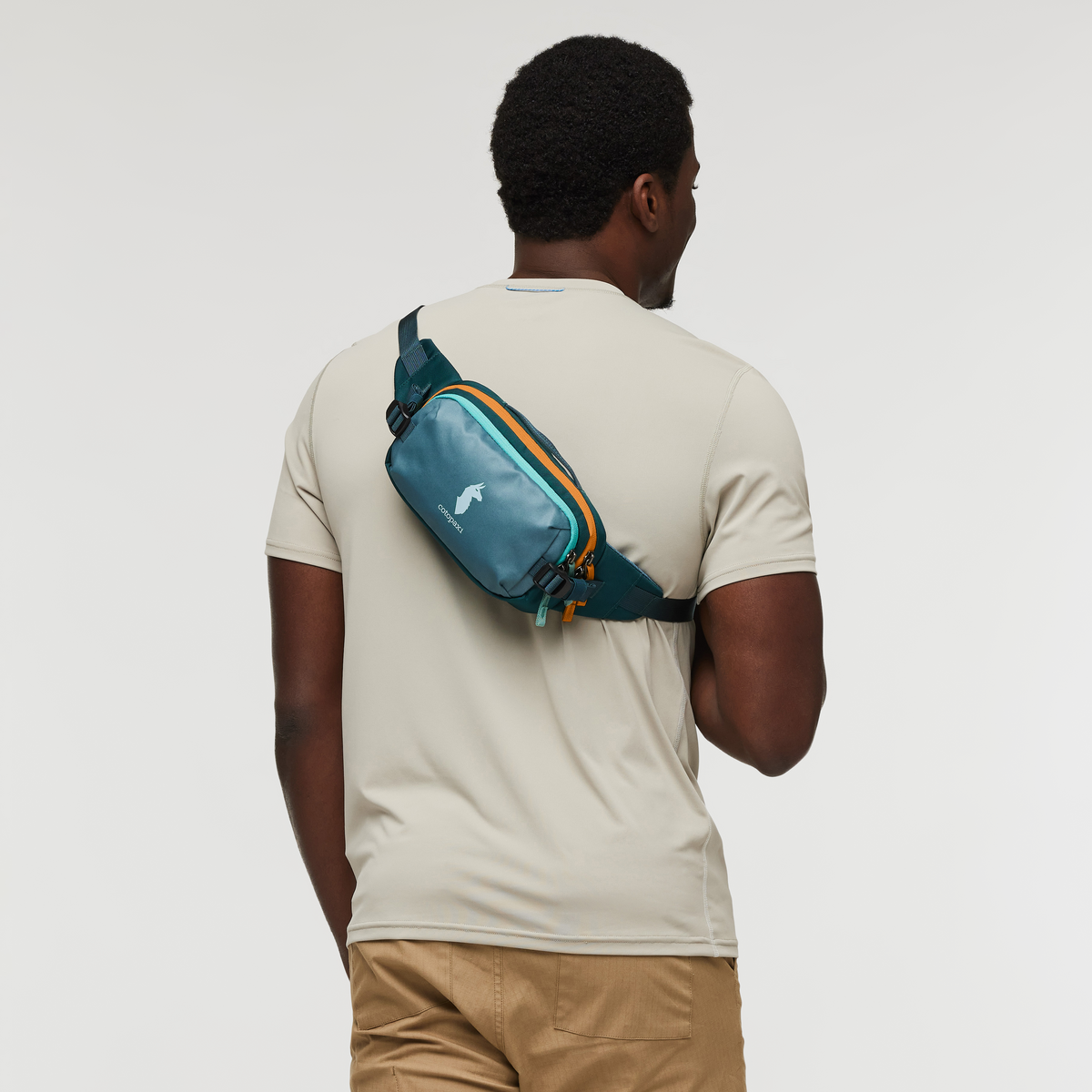 Cotopaxi Allpa X 1.5L Hip Pack in Blue Spruce/Abyss — lifestyle