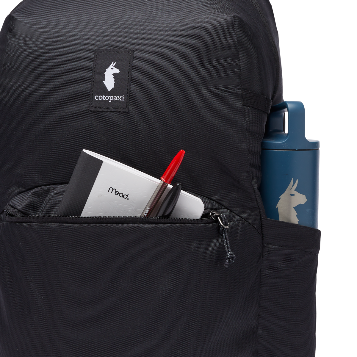Cotopaxi Chiquillo 26L Backpack in Black — angle view 1