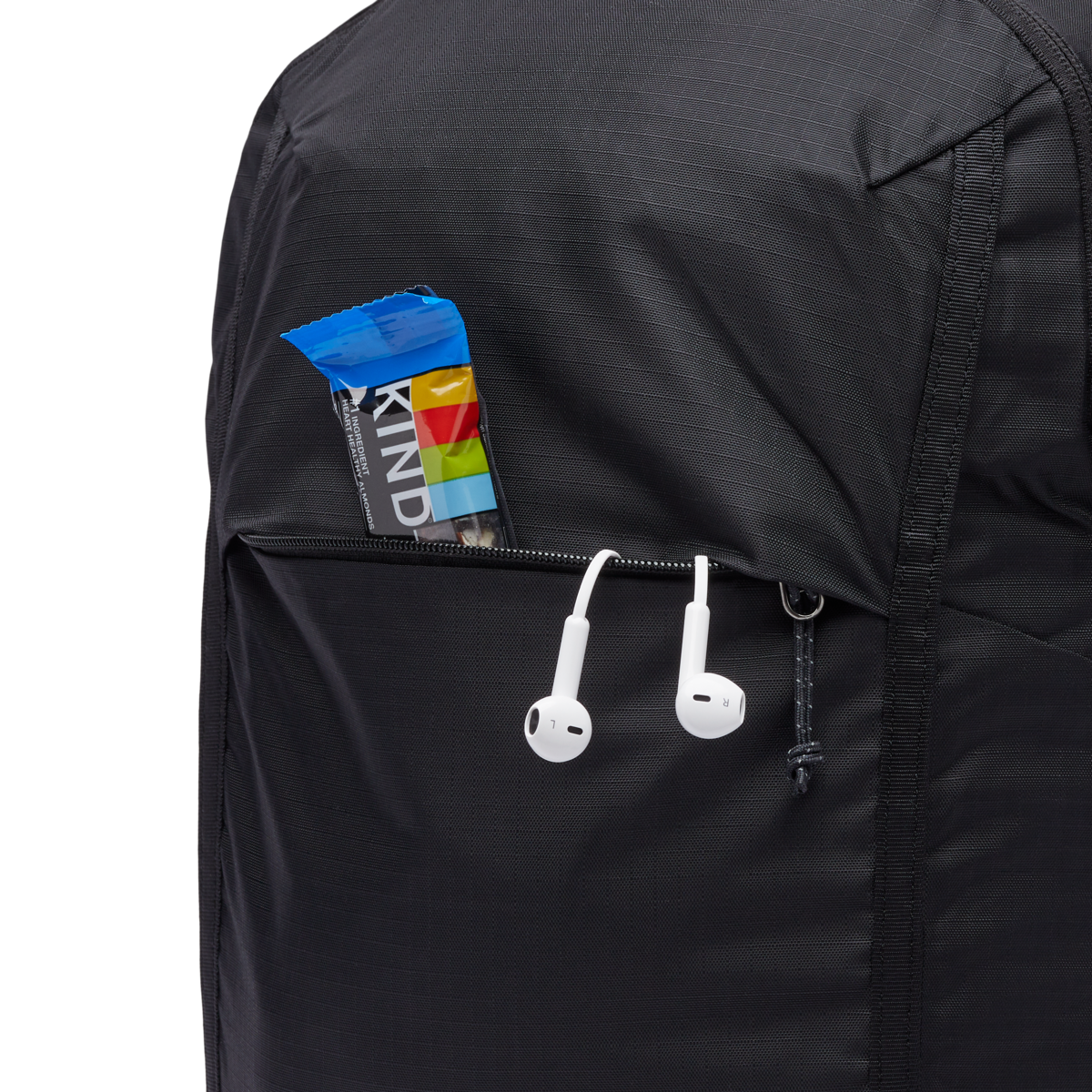 Cotopaxi Mente 32L Daypack in Black — angle view 1