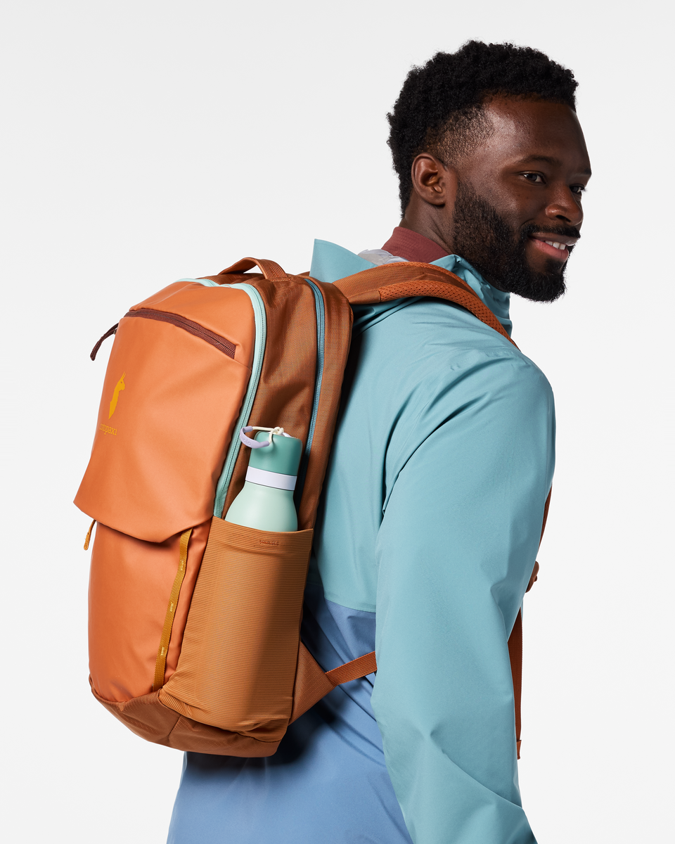Cotopaxi Allpa 26L Daypack in Whiskey — detail view